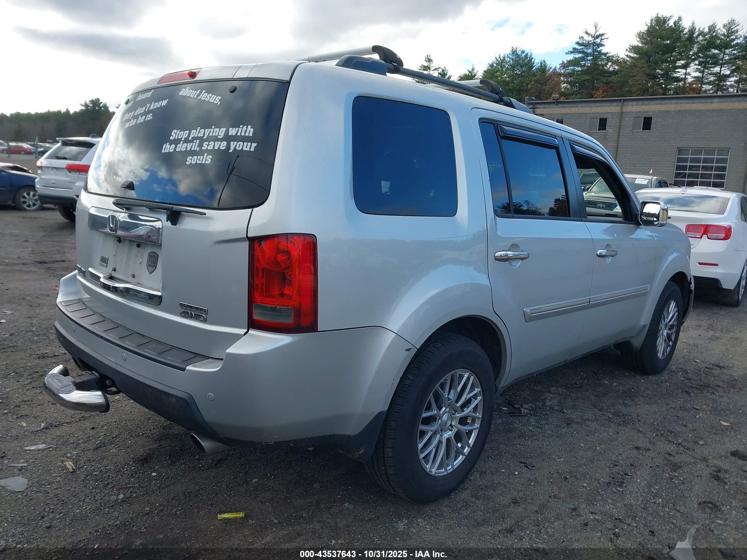 HONDA PILOT image 4