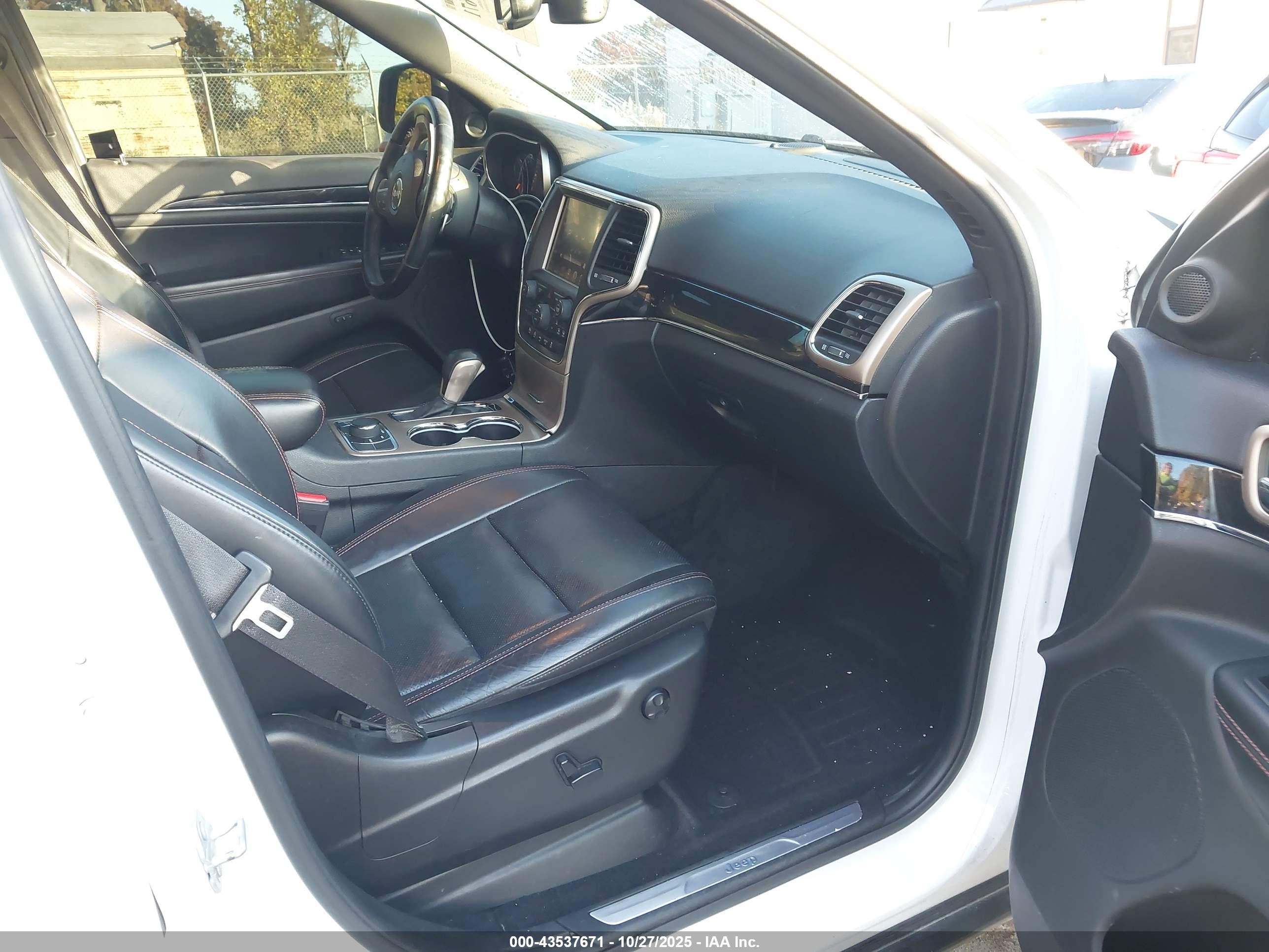 JEEP GRAND image 5