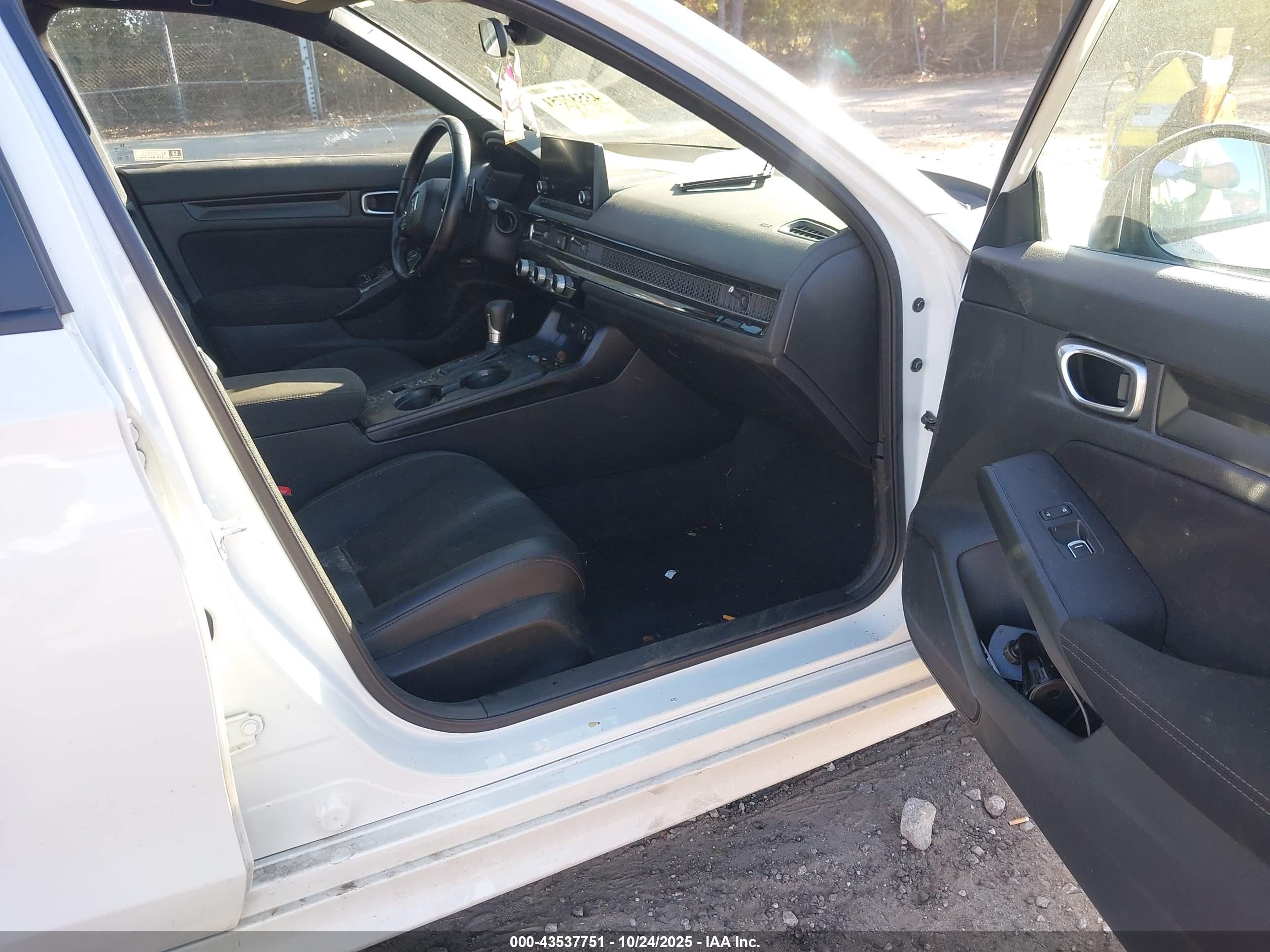 HONDA CIVIC image 5
