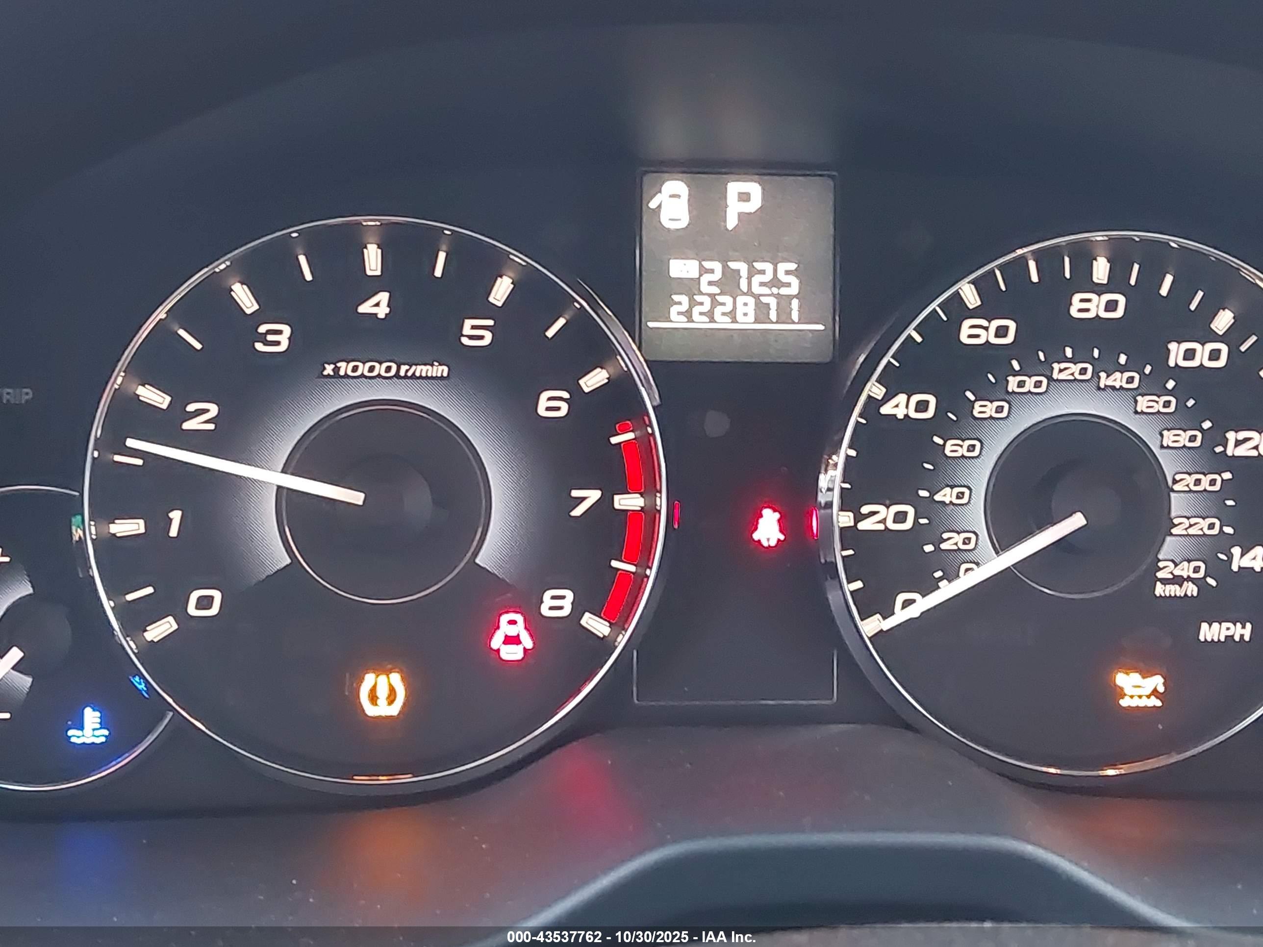 SUBARU OUTBACK image 7