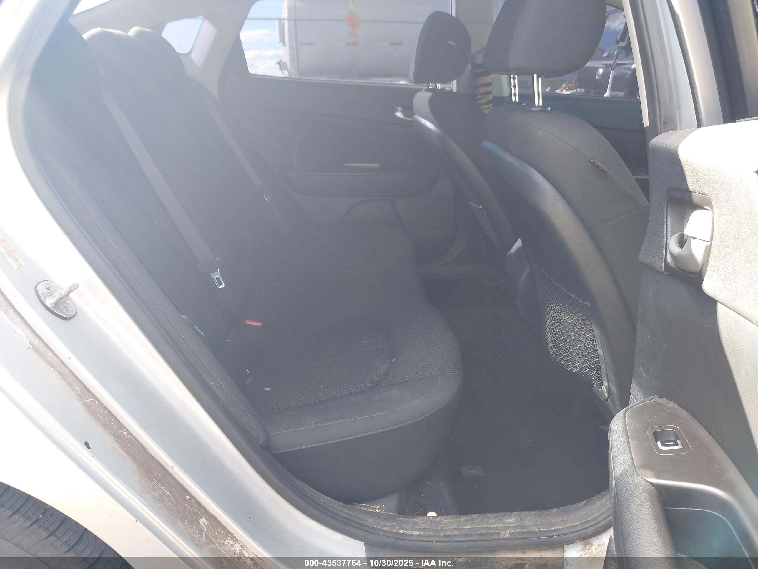 KIA OPTIMA image 8