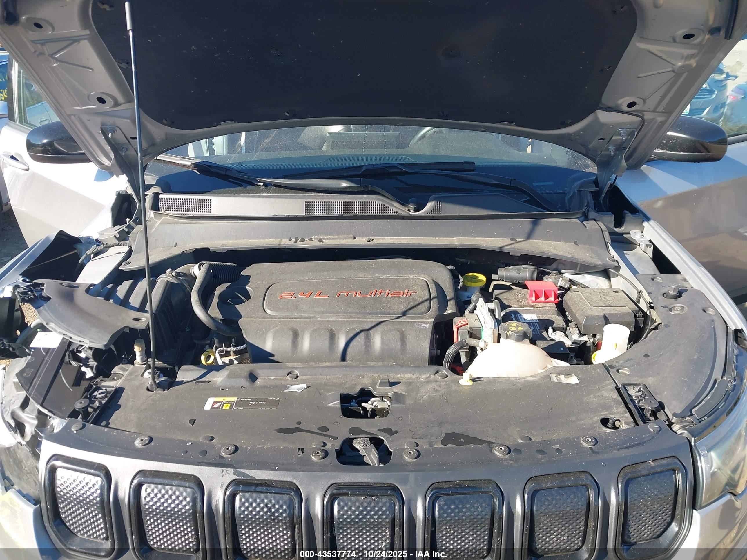JEEP COMPASS image 10