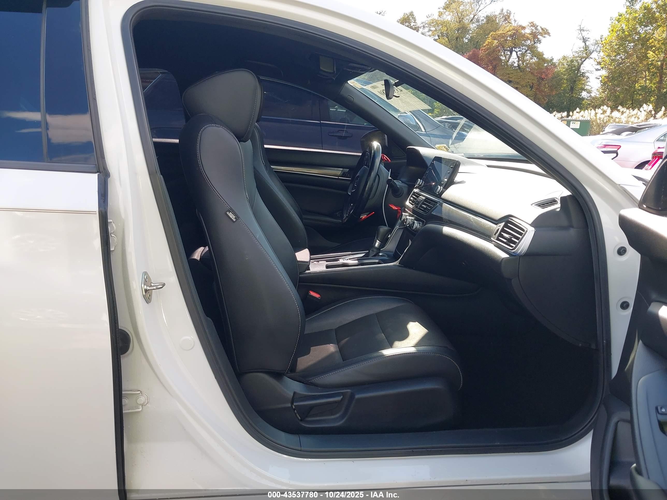 HONDA ACCORD image 5