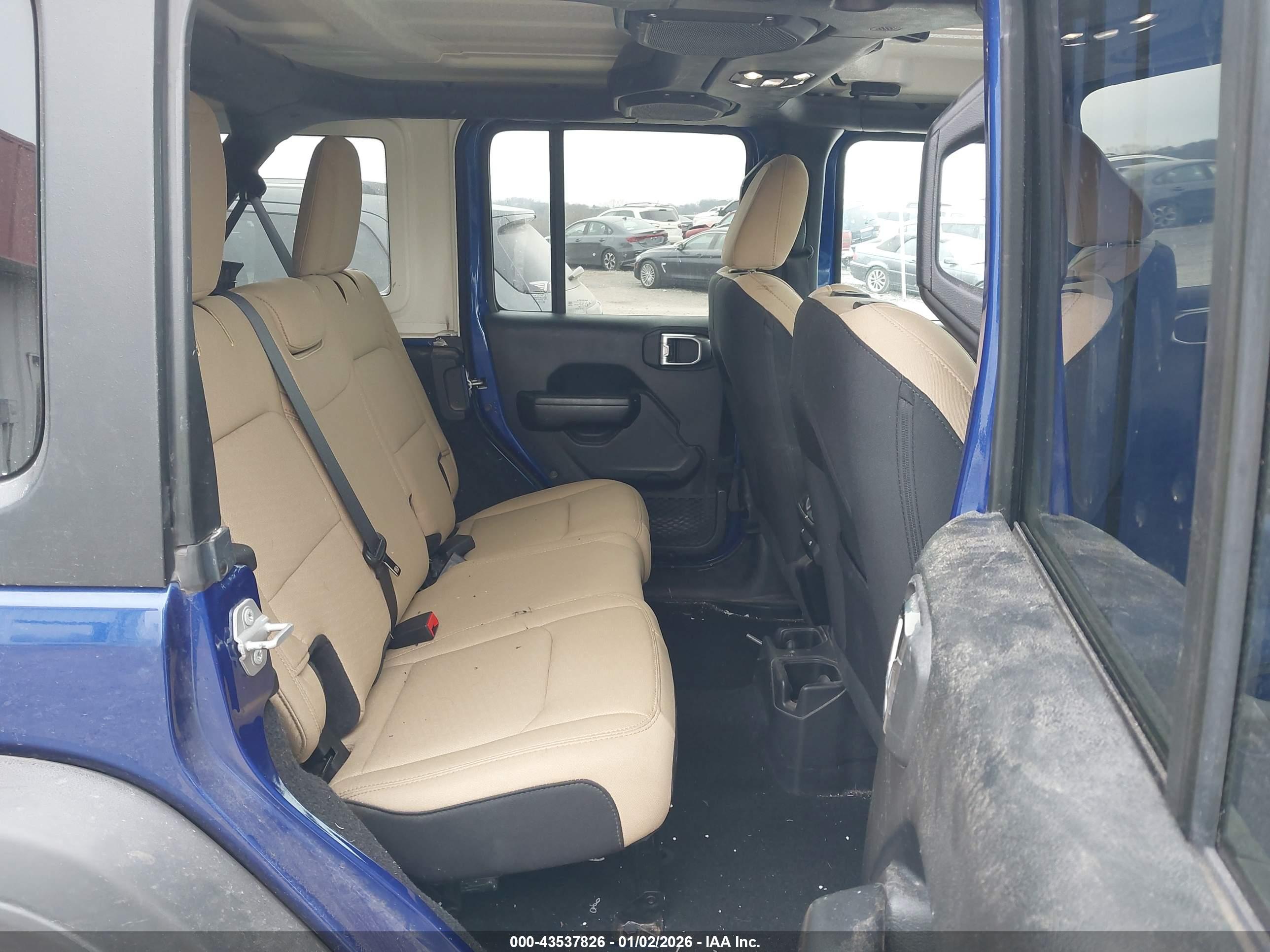 JEEP WRANGLER image 8