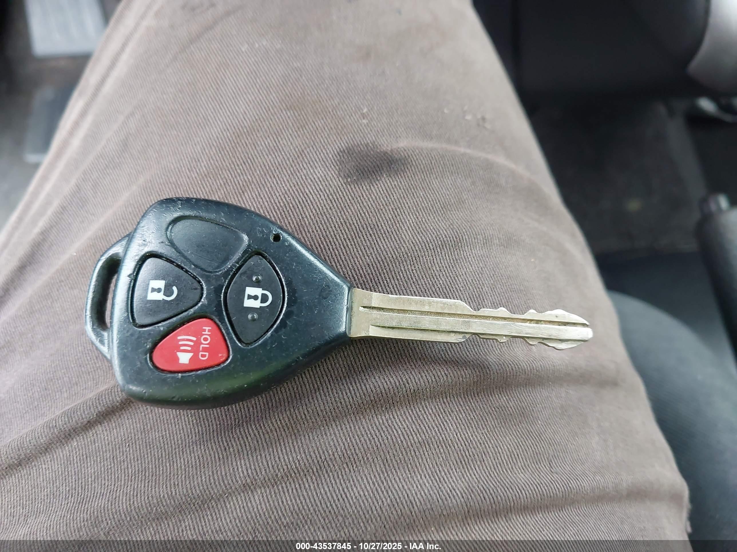 SCION XB image 11