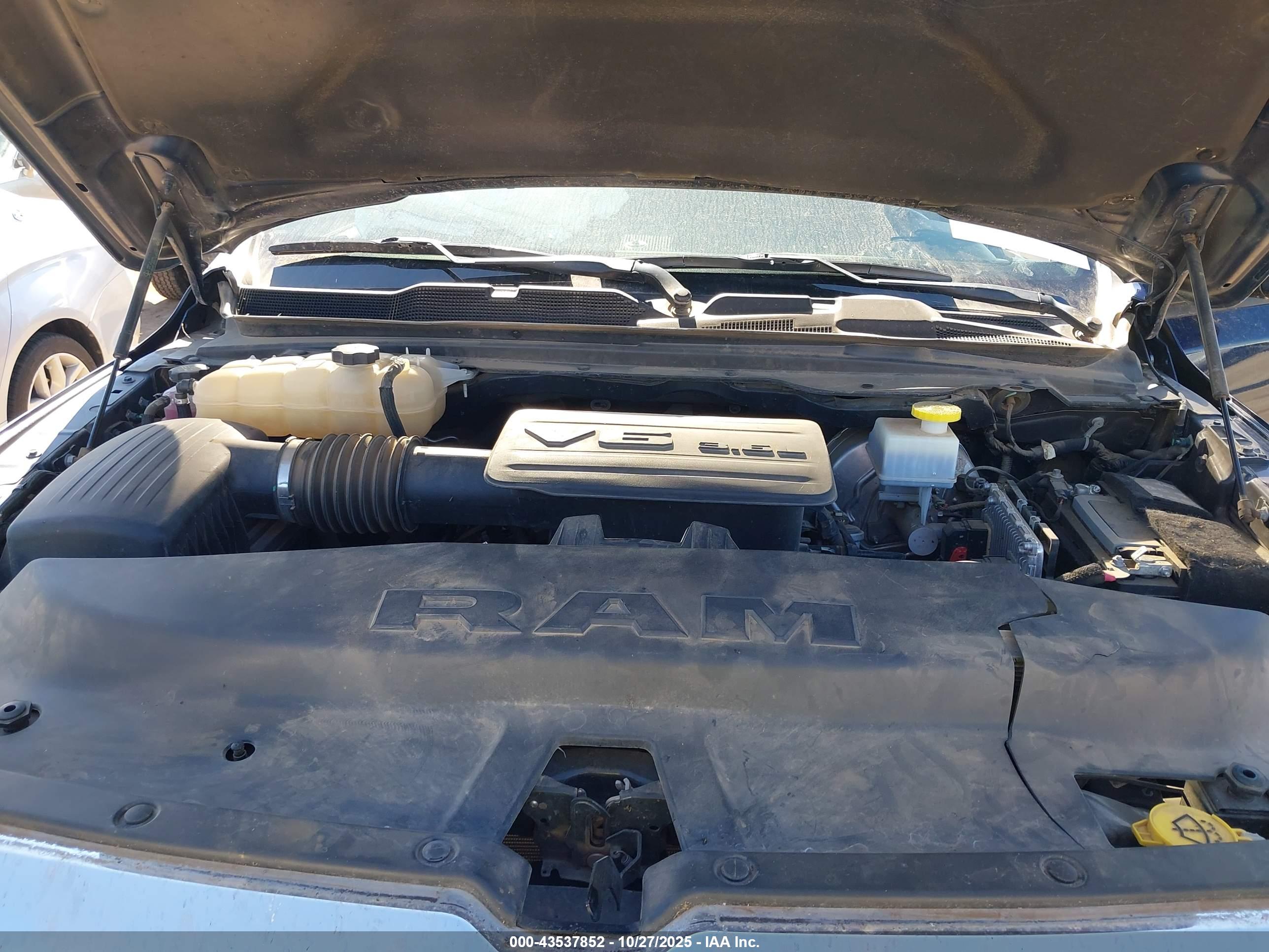 RAM 1500 image 10