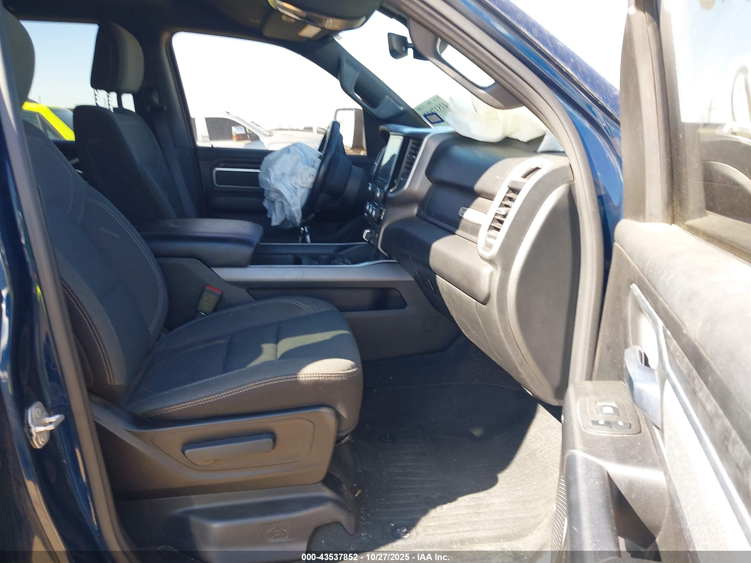 RAM 1500 image 5