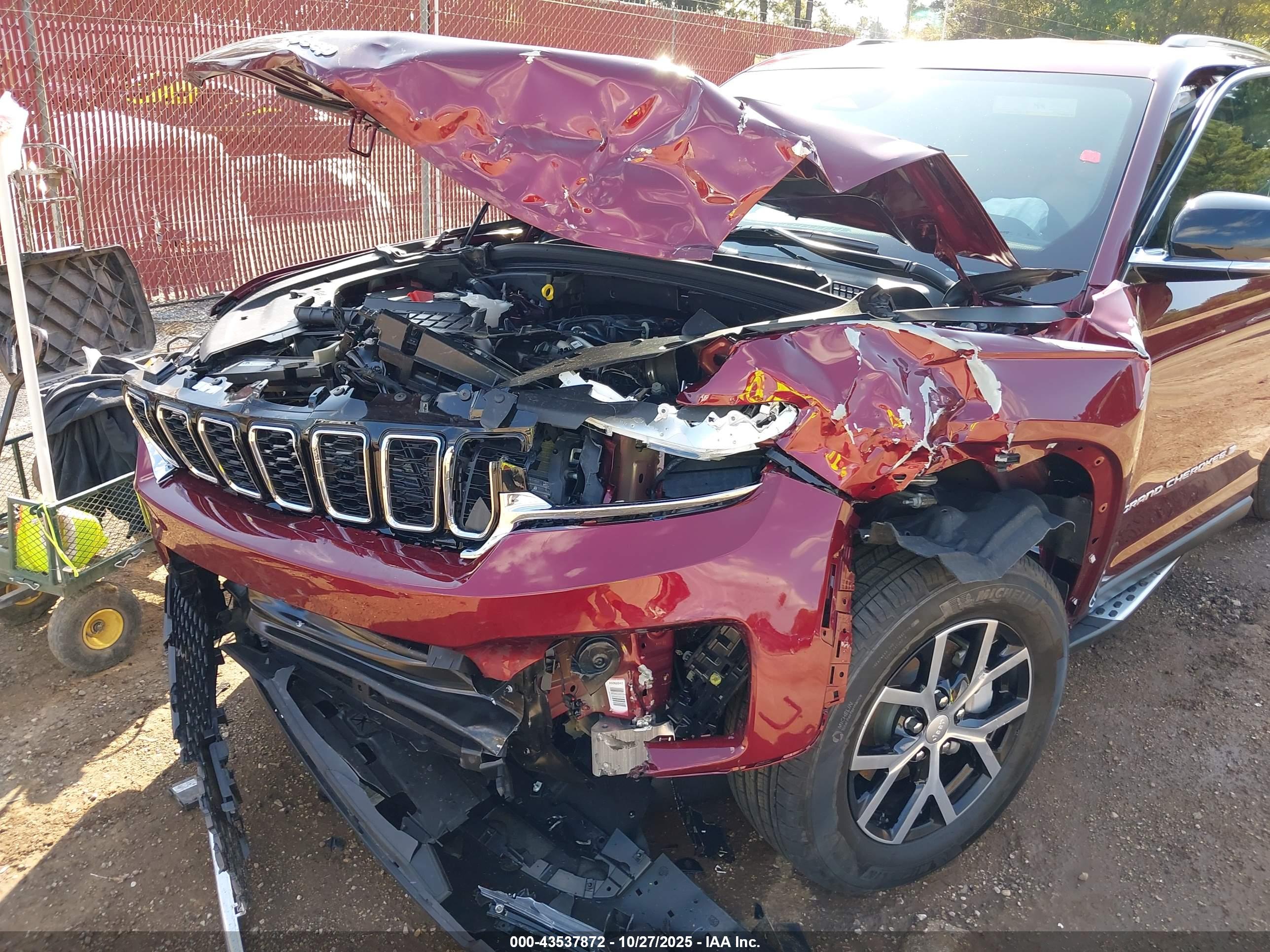 JEEP GRAND image 6