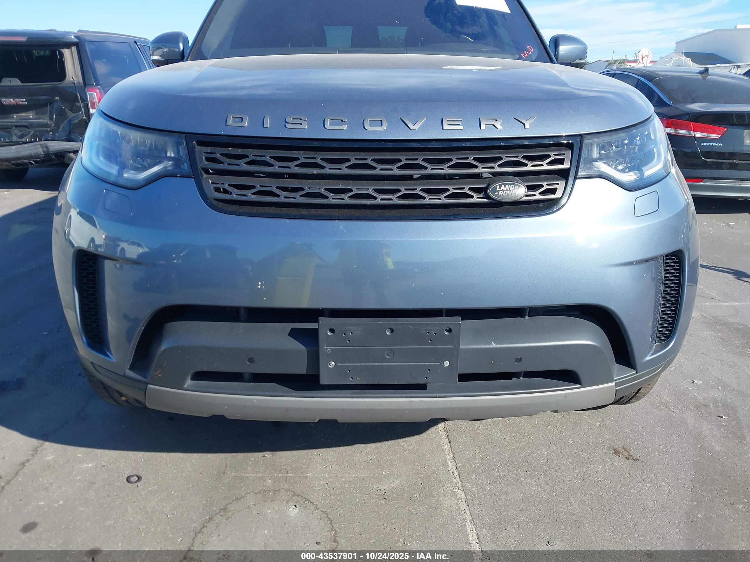 LAND ROVER image 6