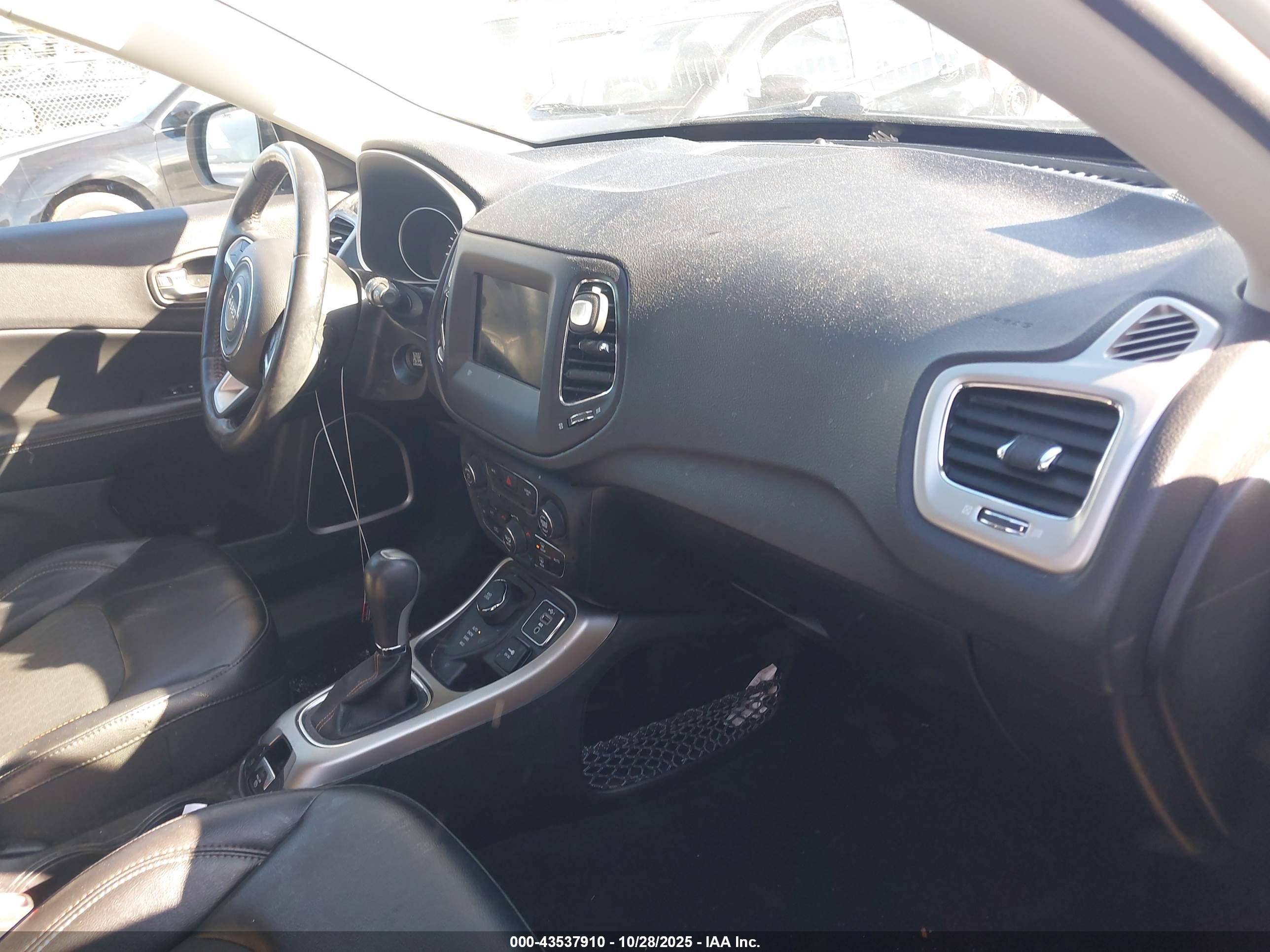 JEEP COMPASS image 5