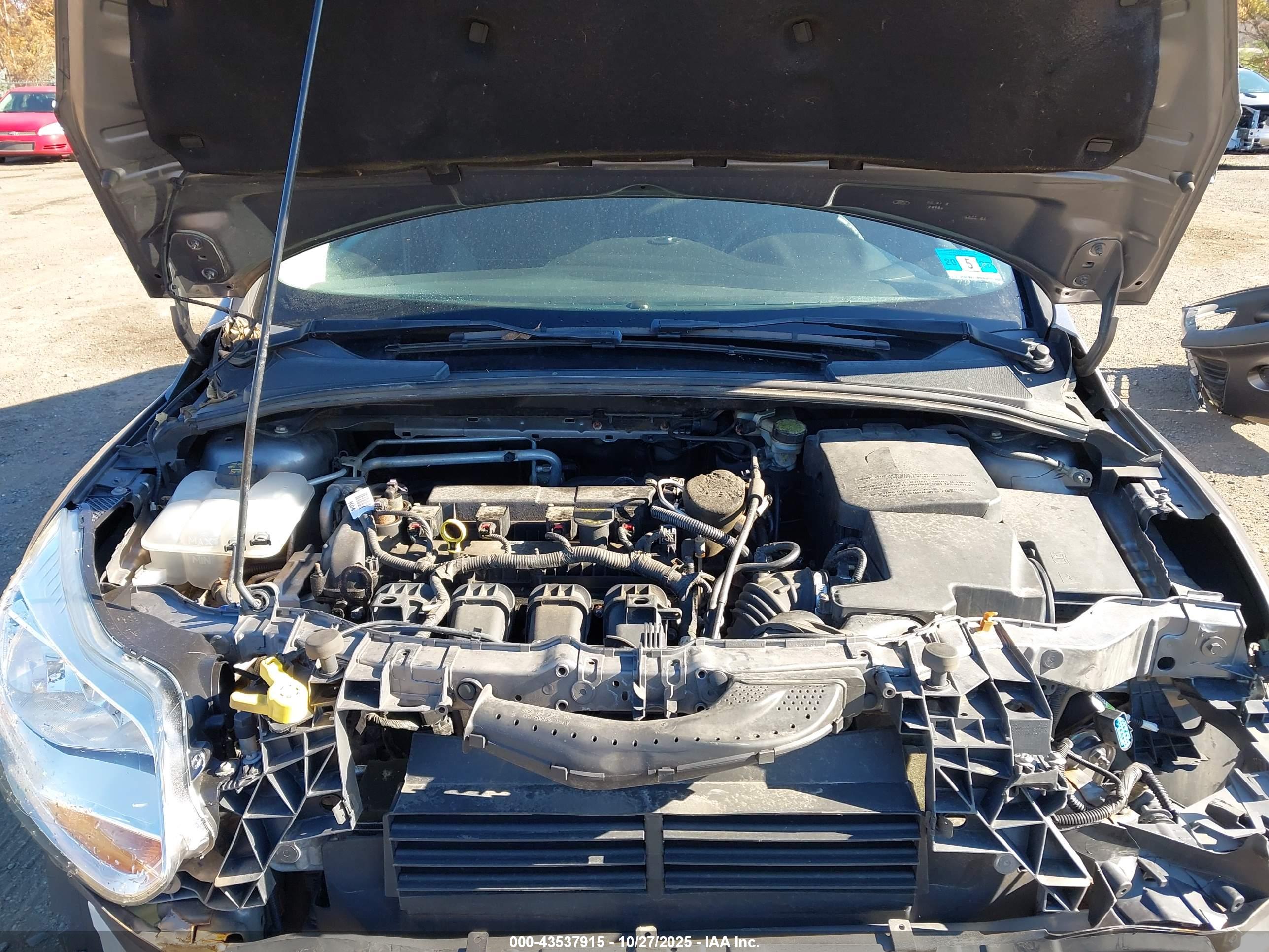 FORD FOCUS image 10