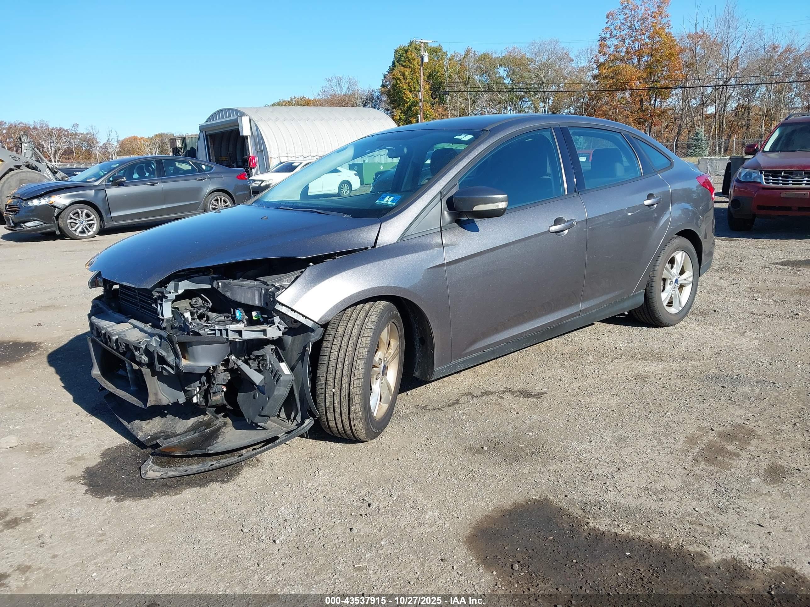 FORD FOCUS image 2