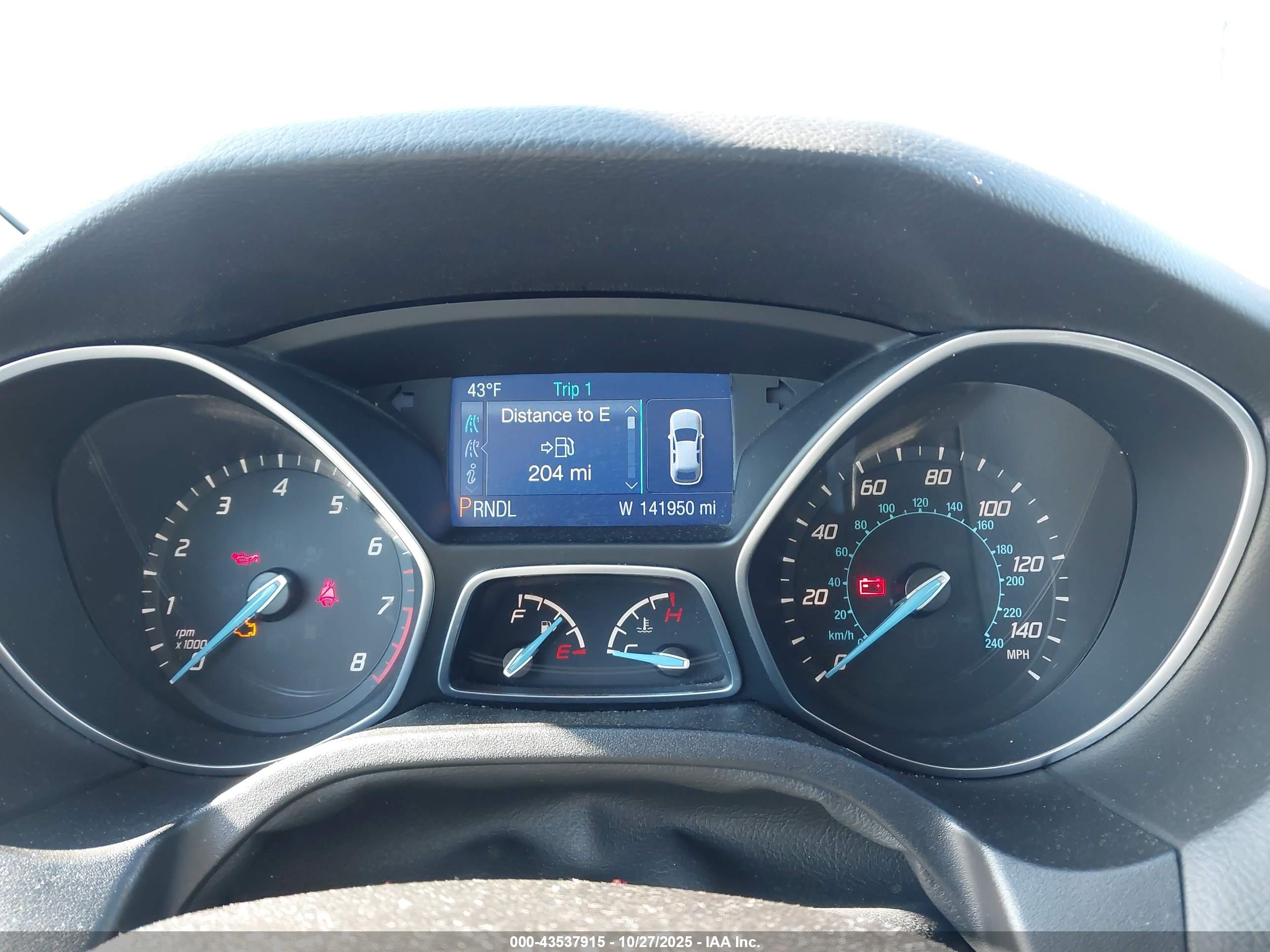 FORD FOCUS image 7