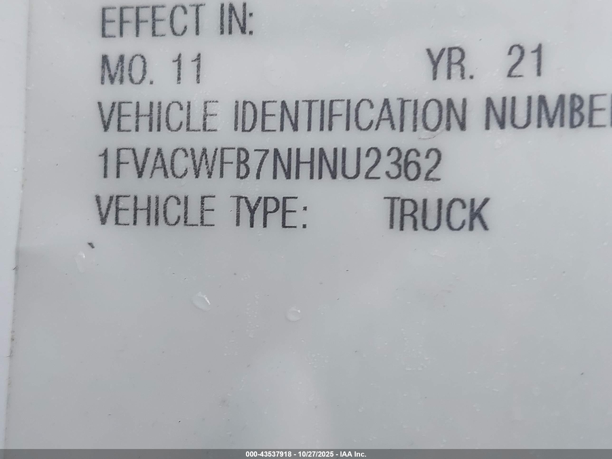 FREIGHTLINER M2 image 9