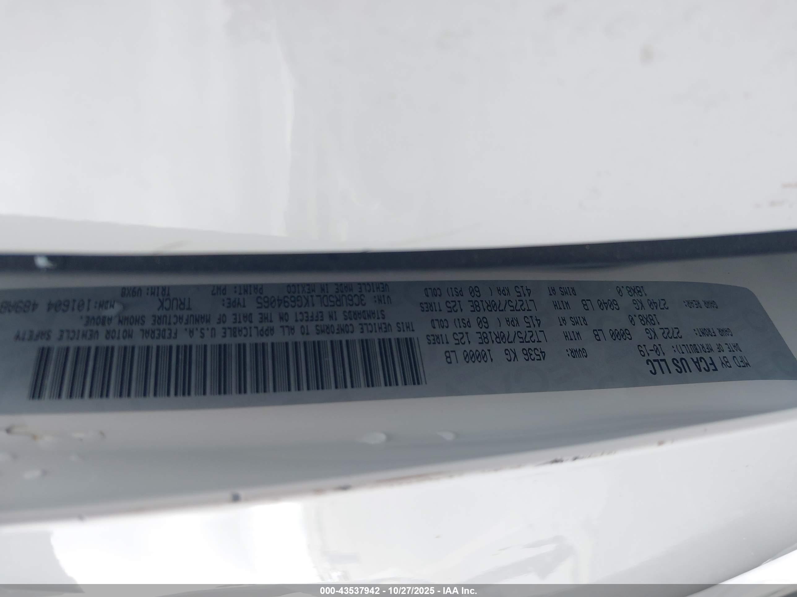 RAM 2500 image 9