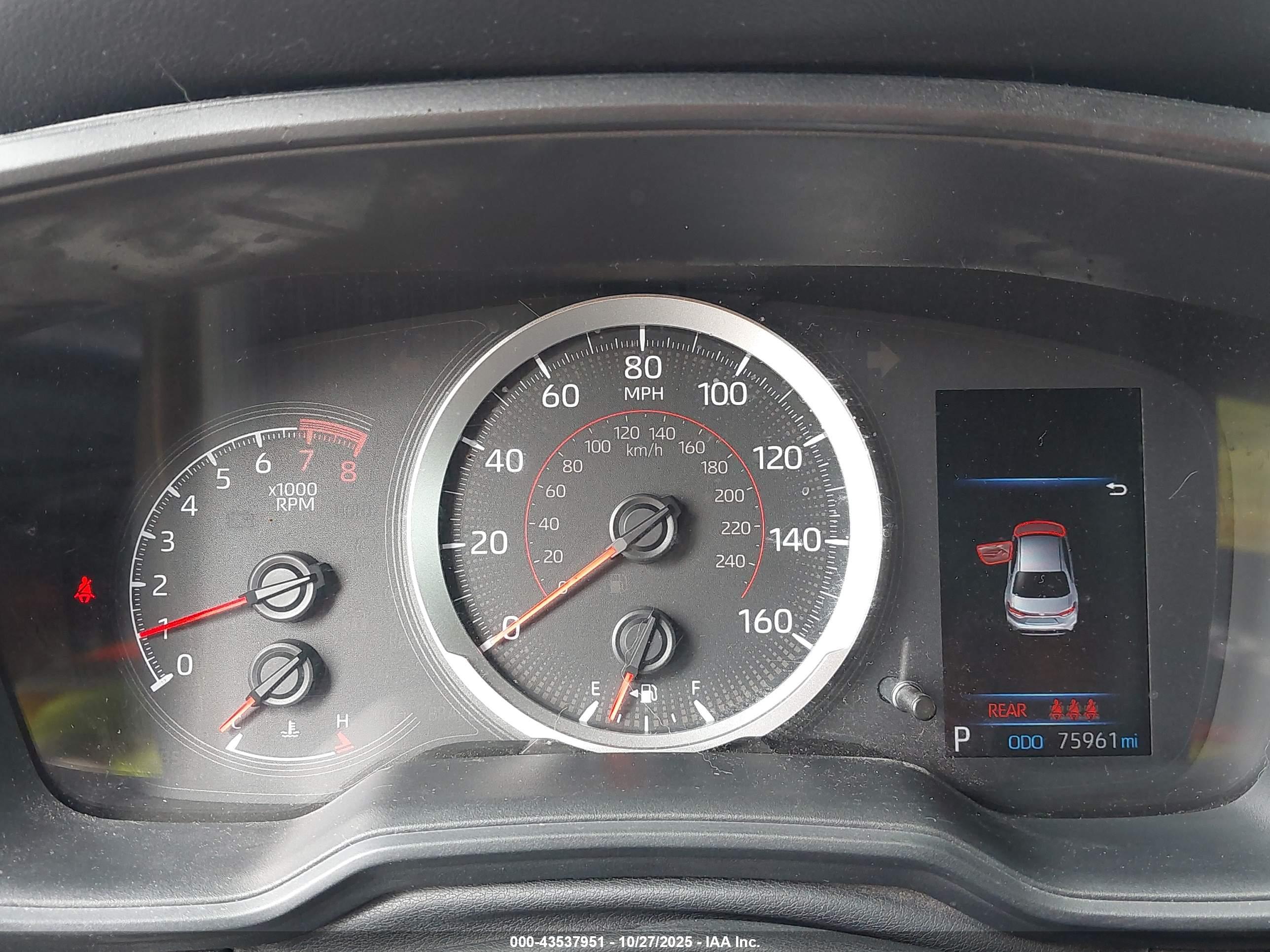 TOYOTA COROLLA image 7