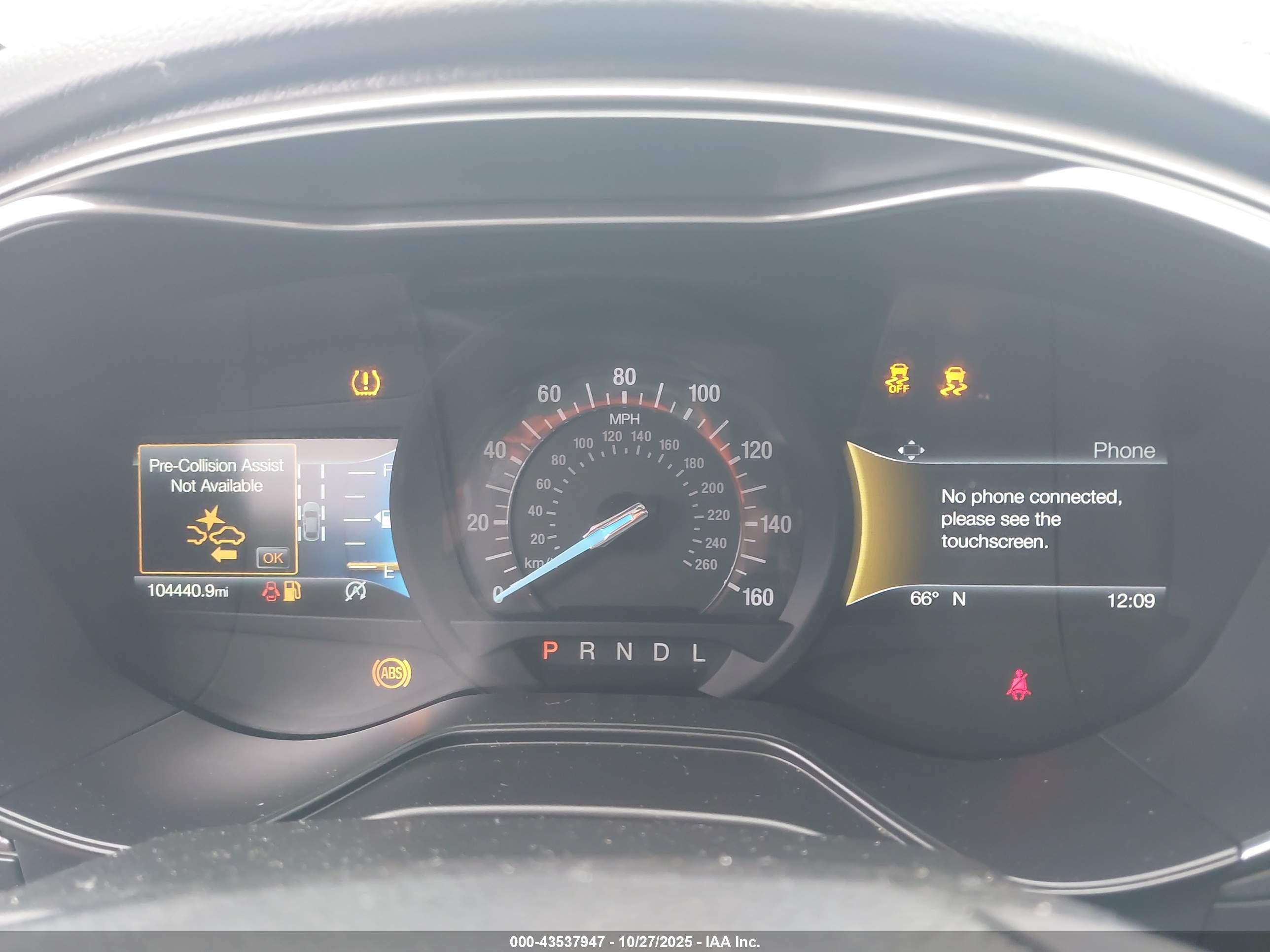 FORD FUSION image 7