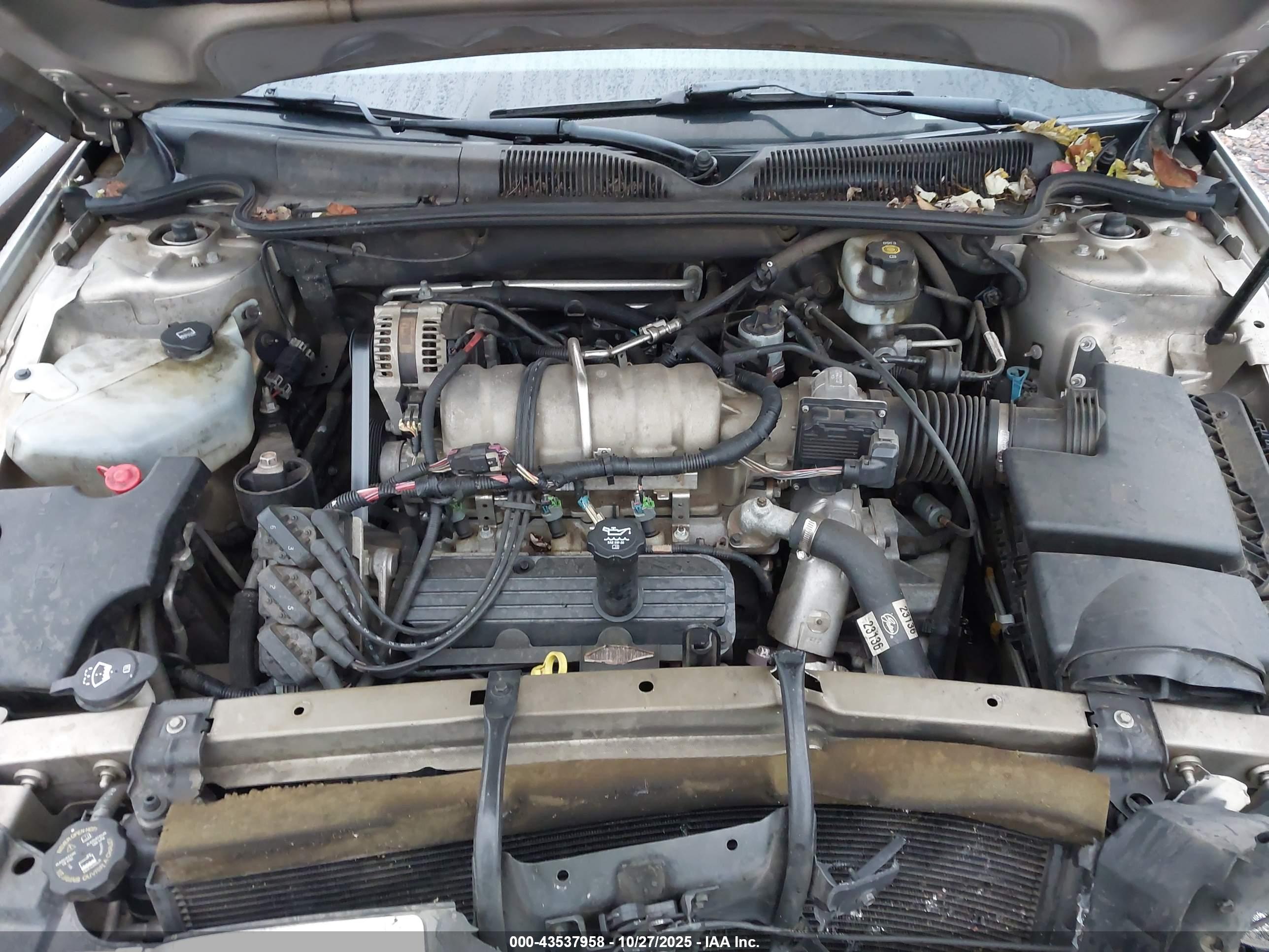 BUICK LUCERNE image 10