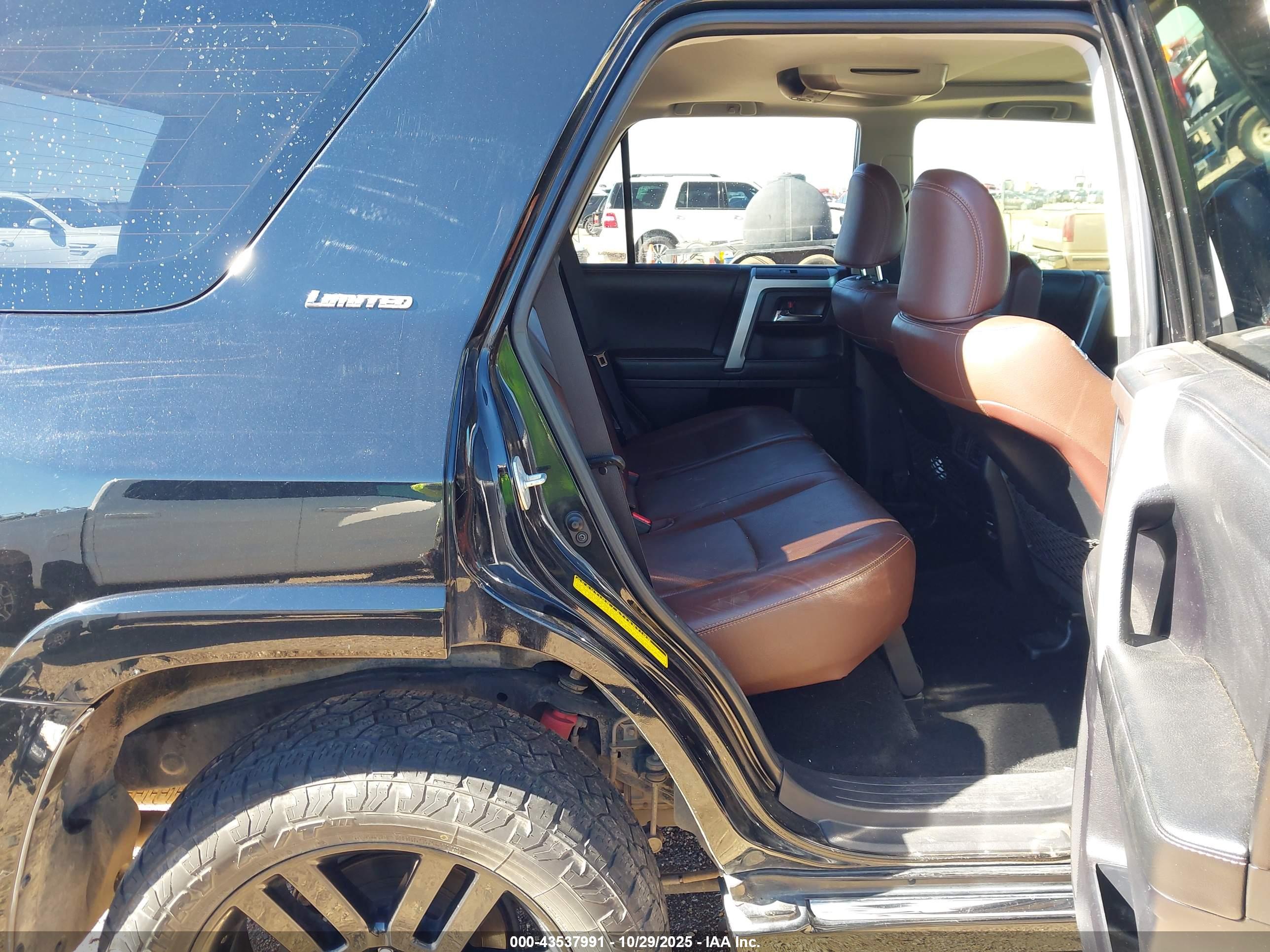 TOYOTA 4RUNNER image 8