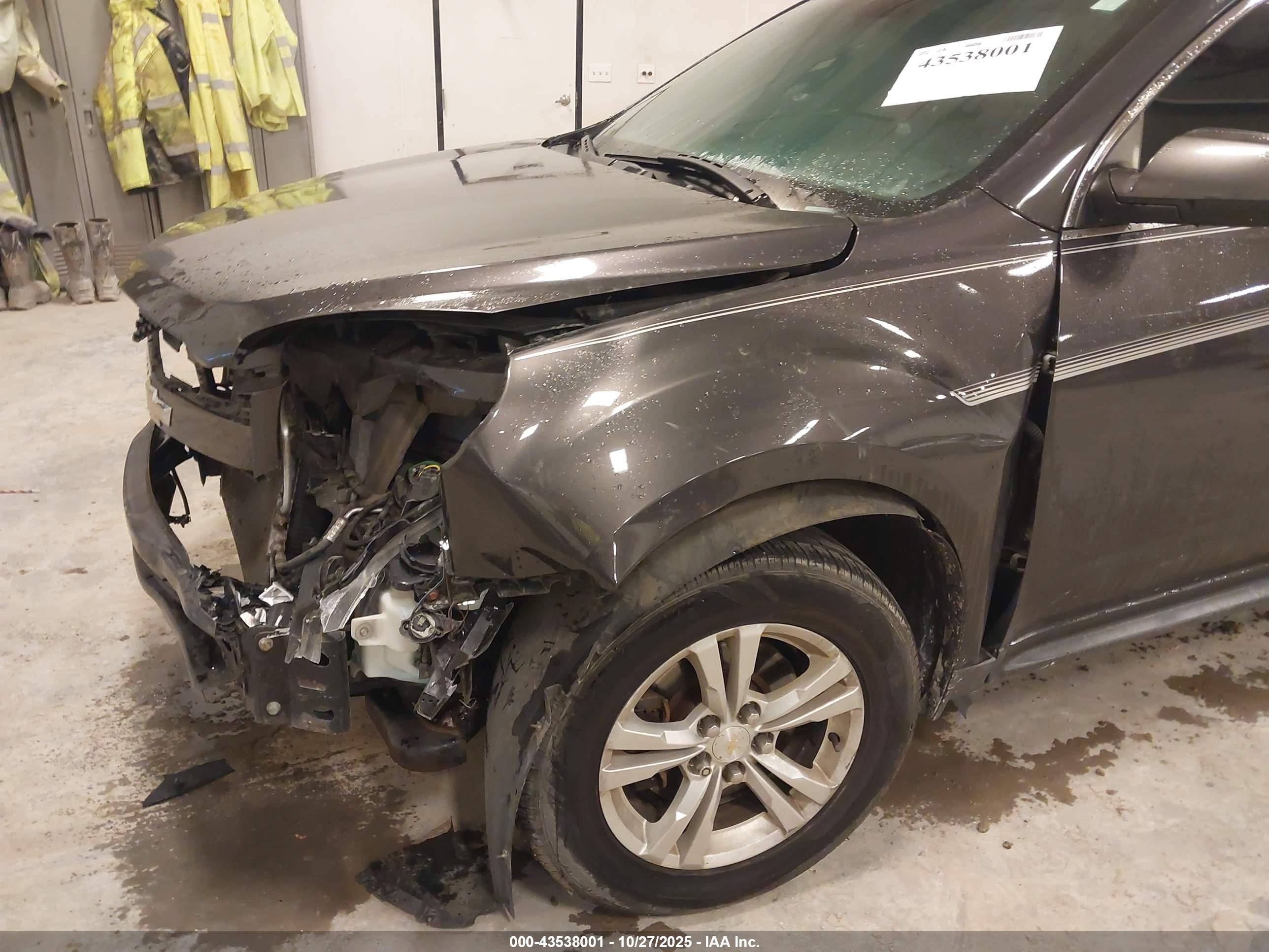 CHEVROLET EQUINOX image 6