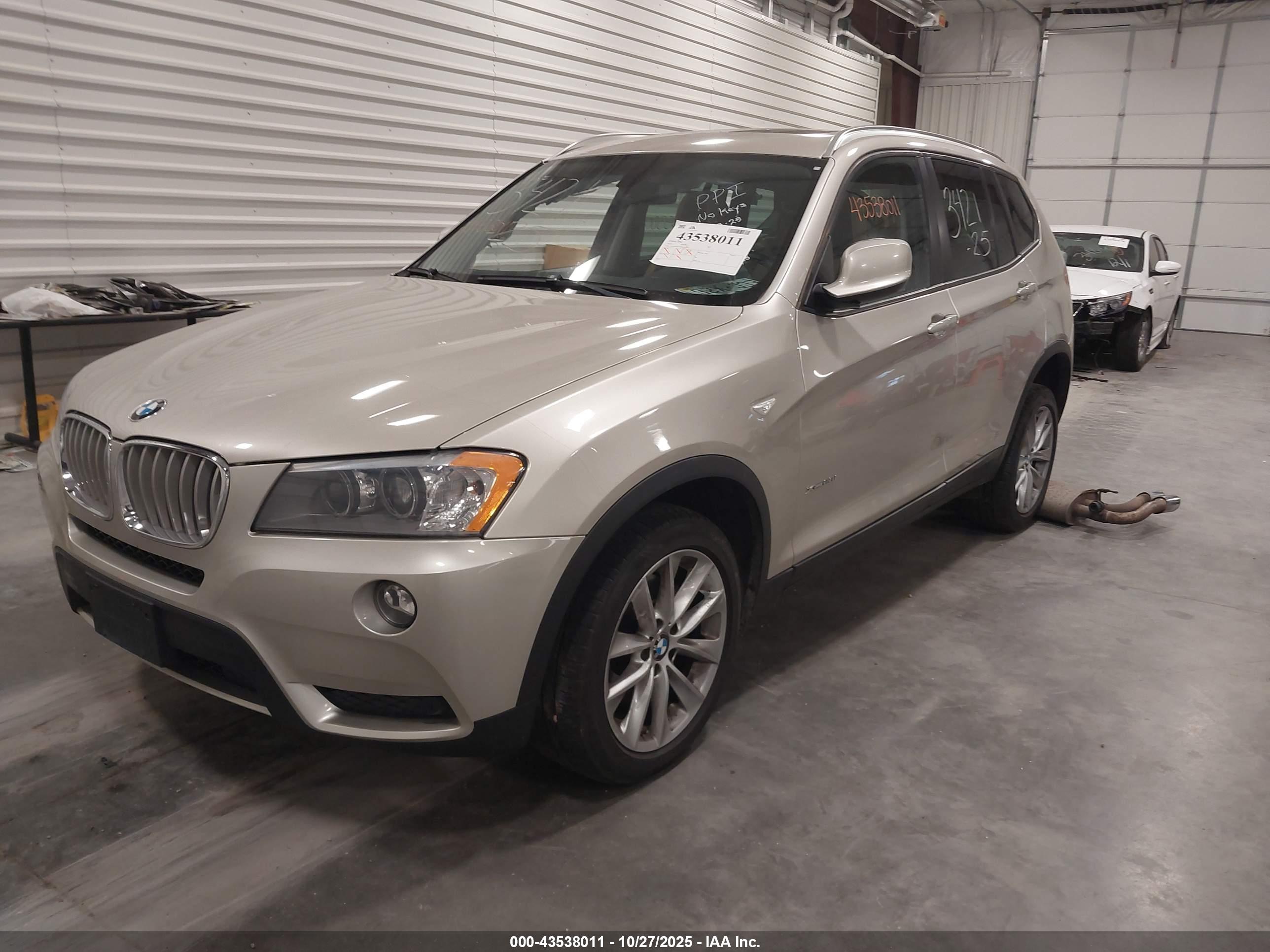 BMW X3 image 2