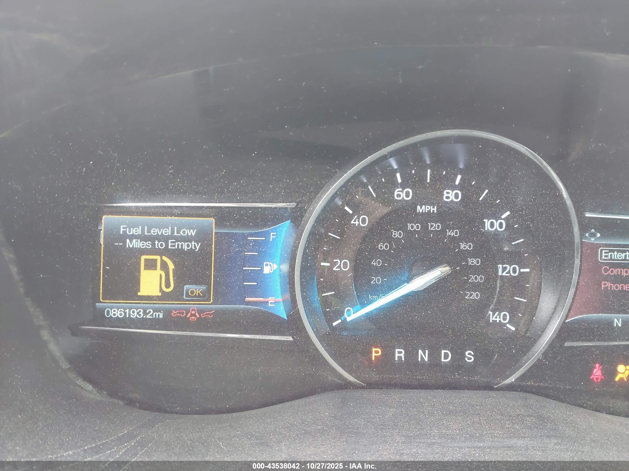 FORD EXPLORER image 7