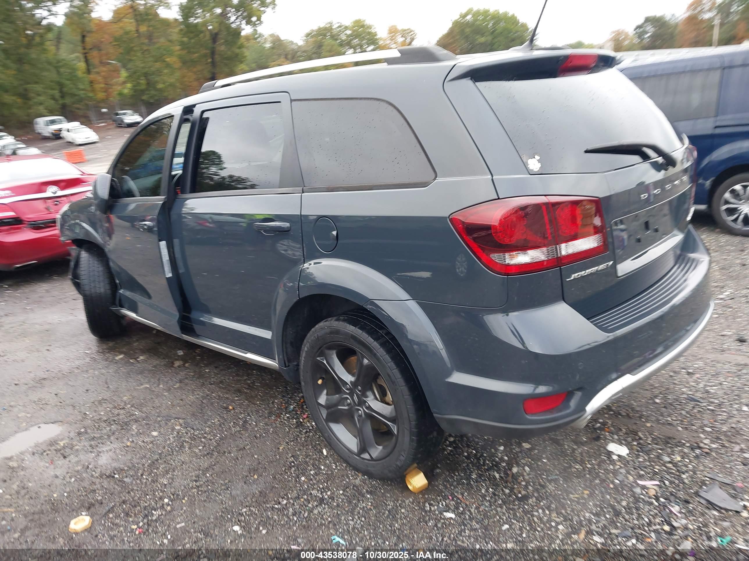 DODGE JOURNEY image 3