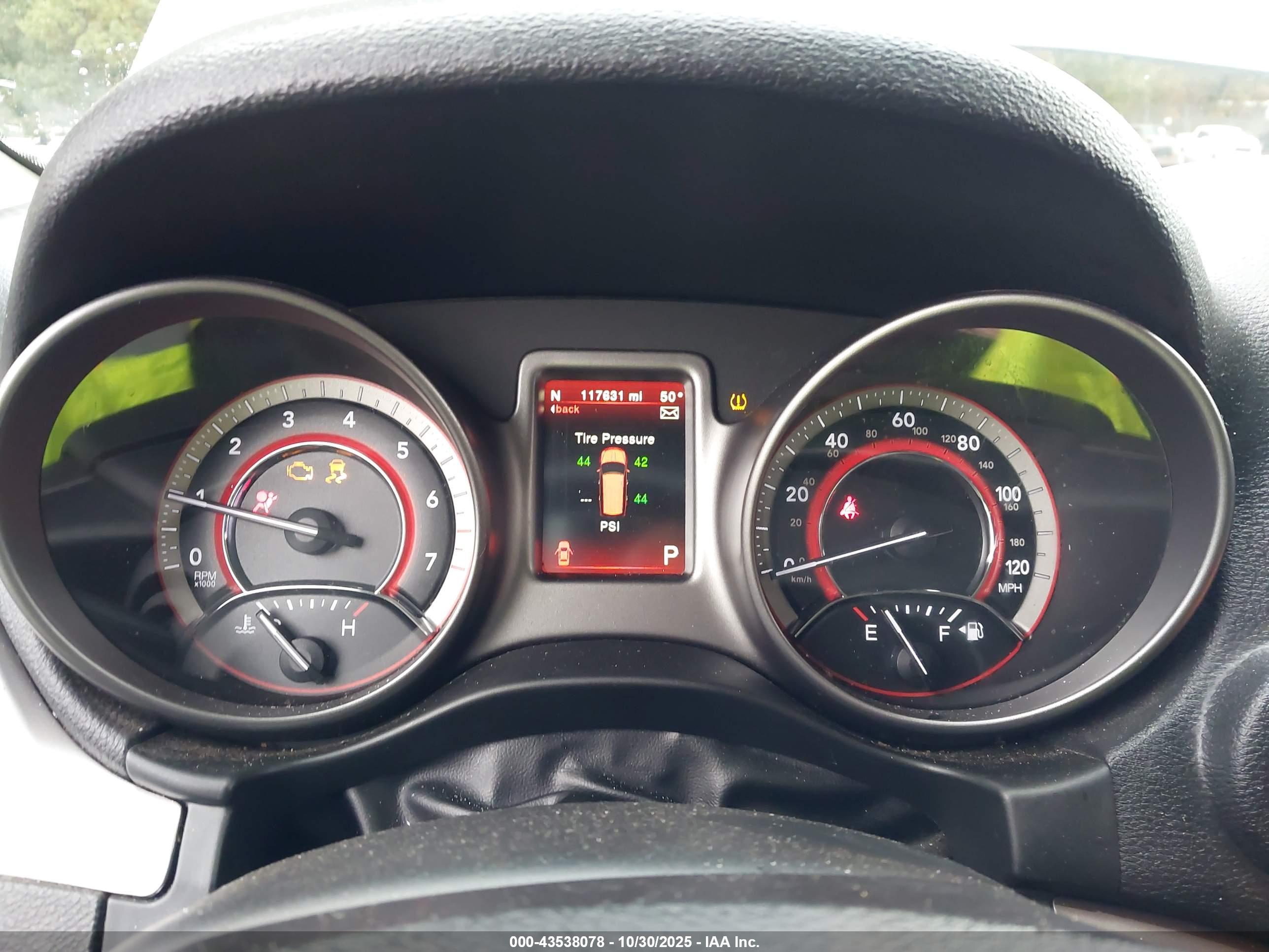 DODGE JOURNEY image 7