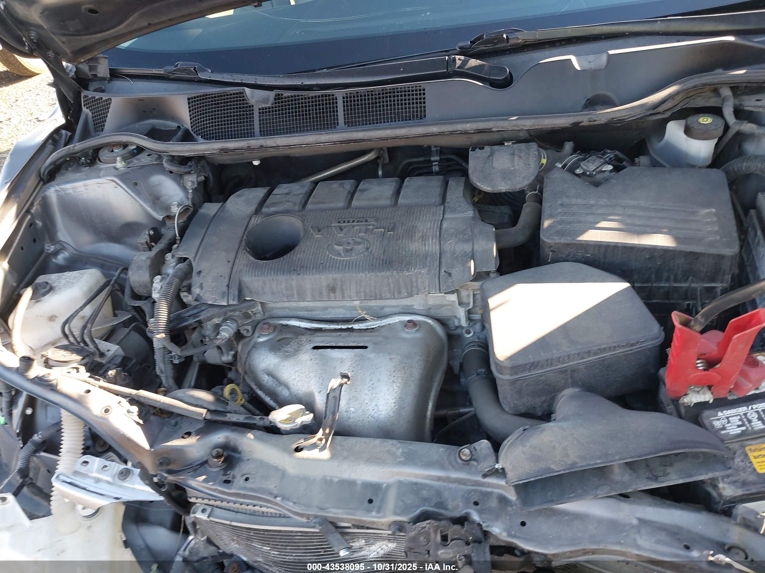 TOYOTA VENZA image 10