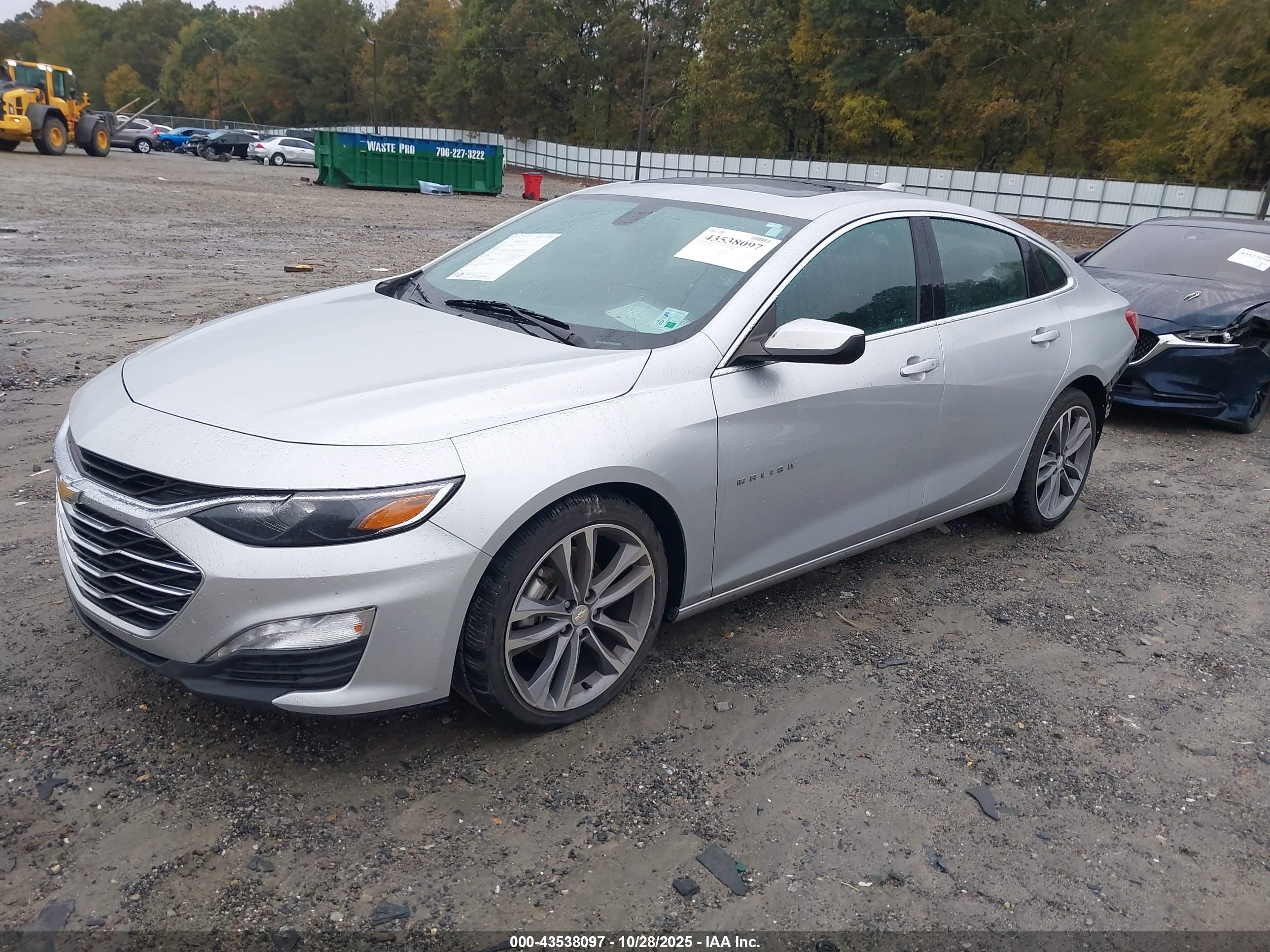 CHEVROLET MALIBU image 2