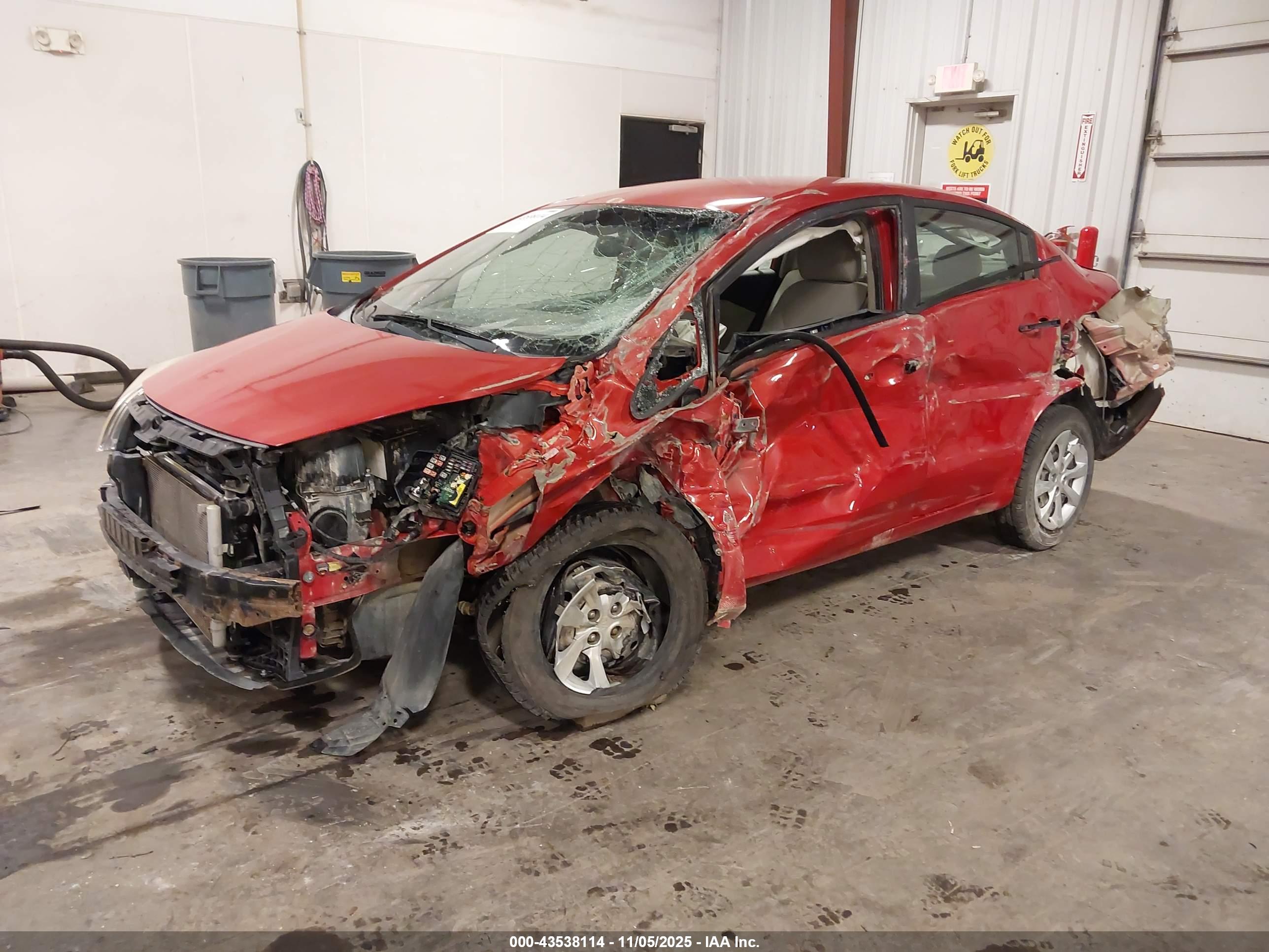 KIA RIO image 2