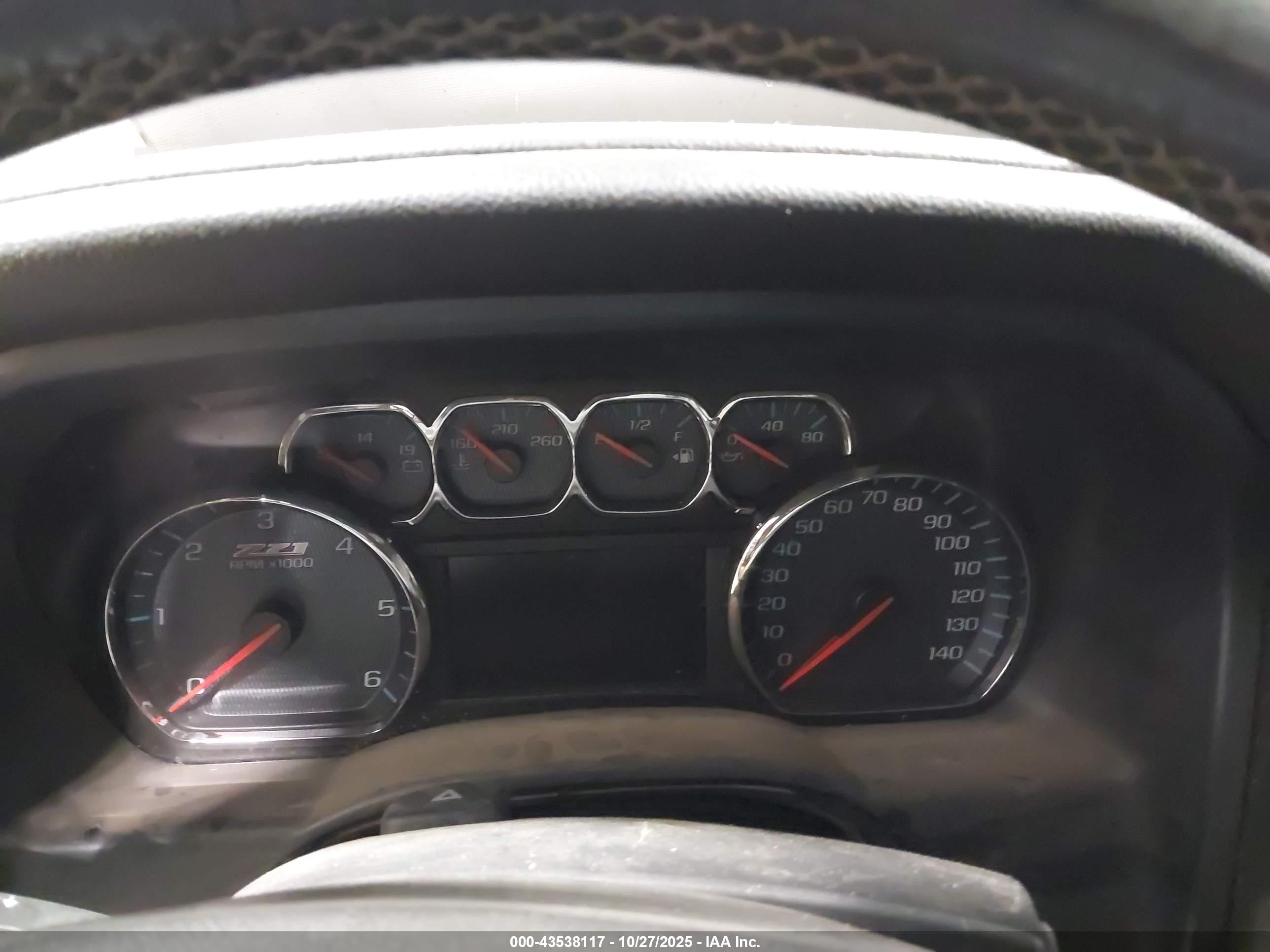 CHEVROLET SILVERADO image 7