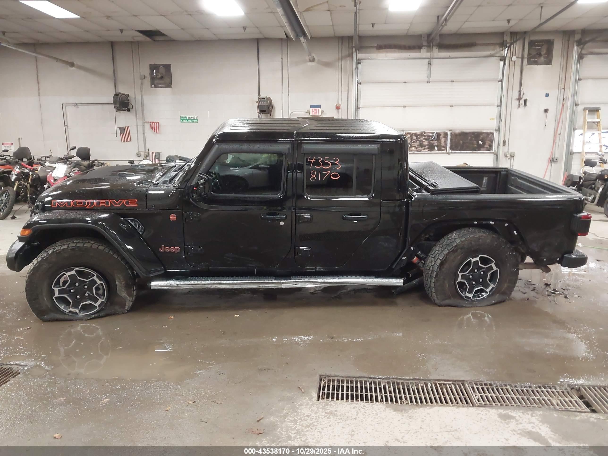 JEEP GLADIATOR image 6