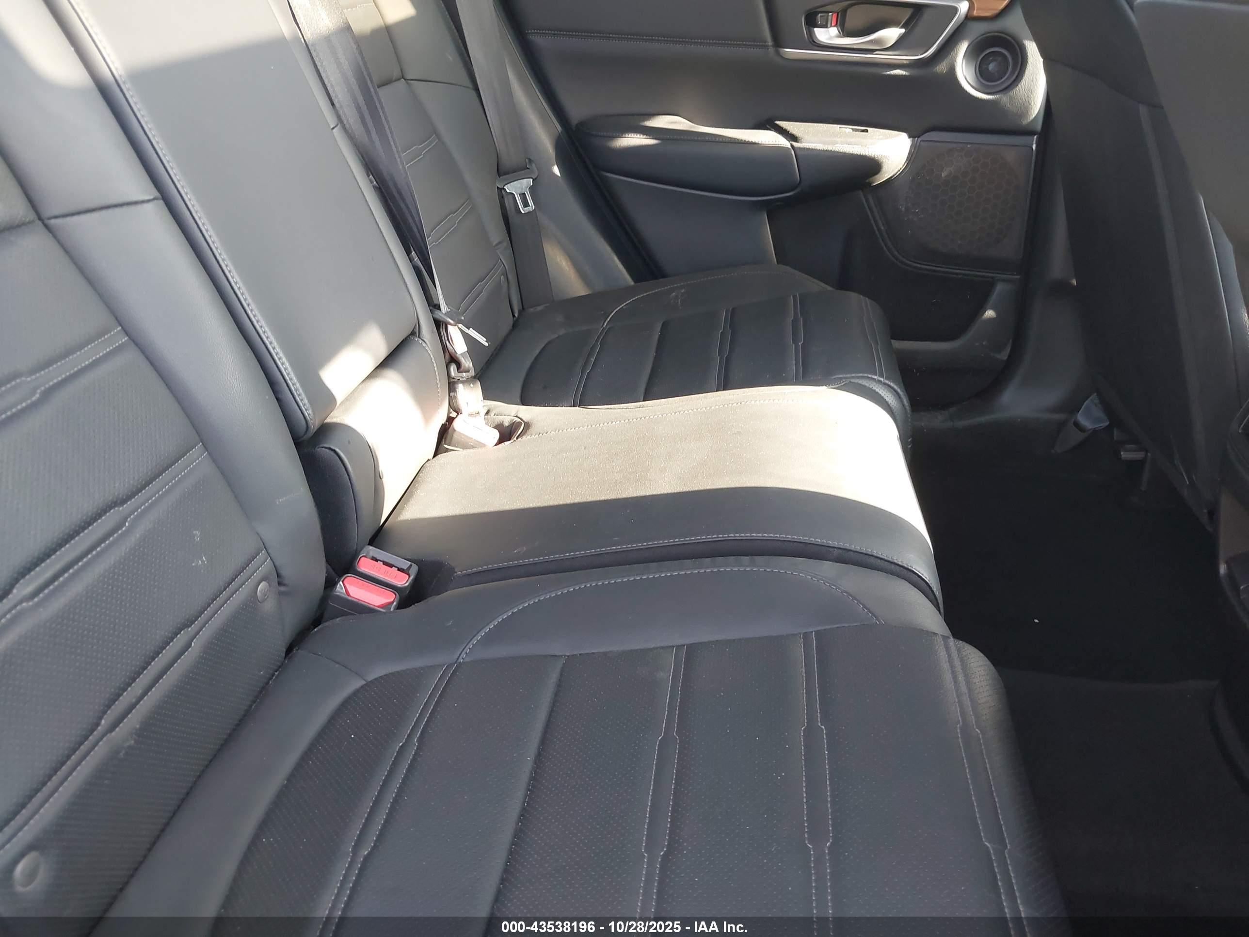 HONDA CR-V image 8