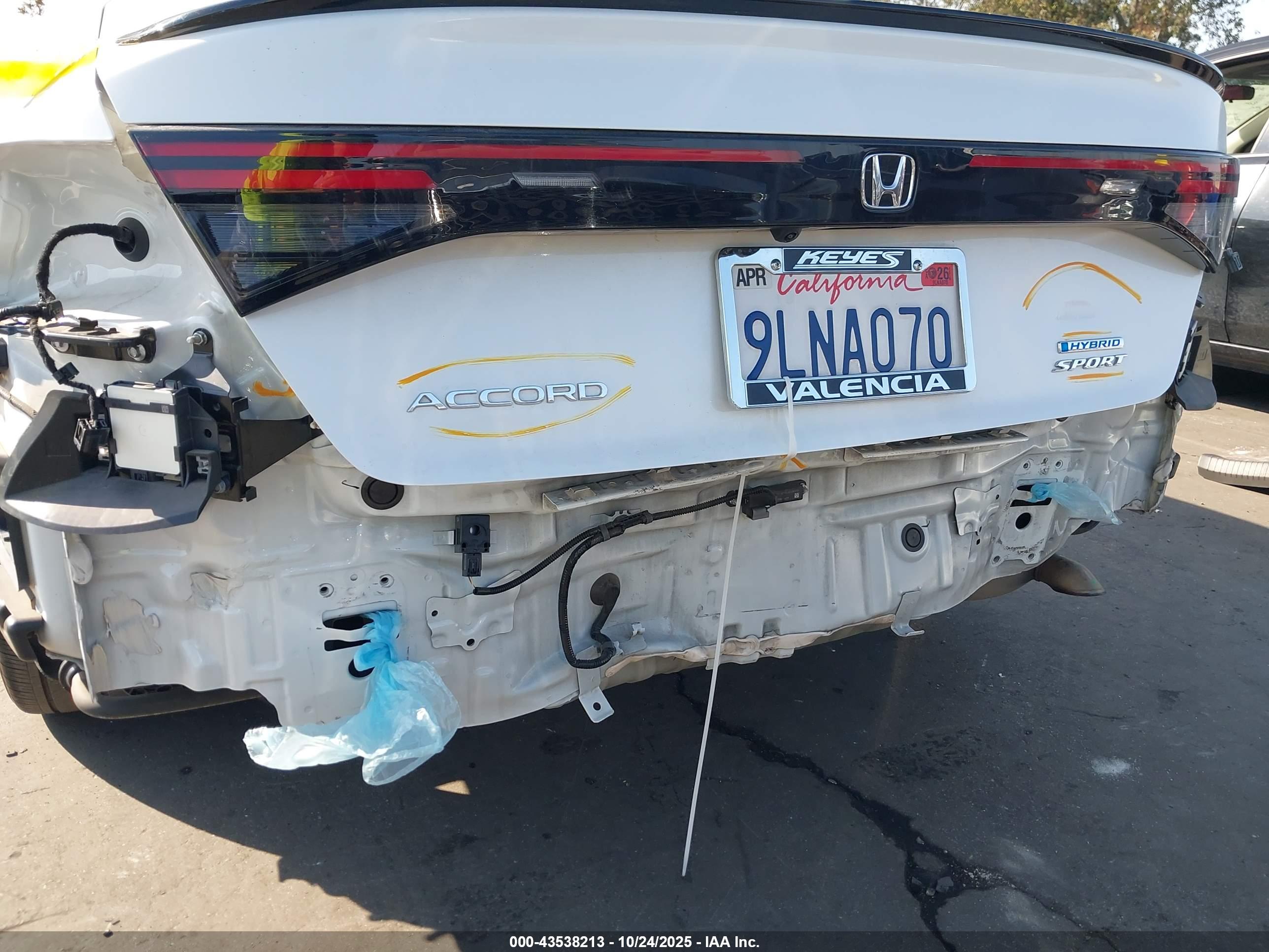 HONDA ACCORD image 6