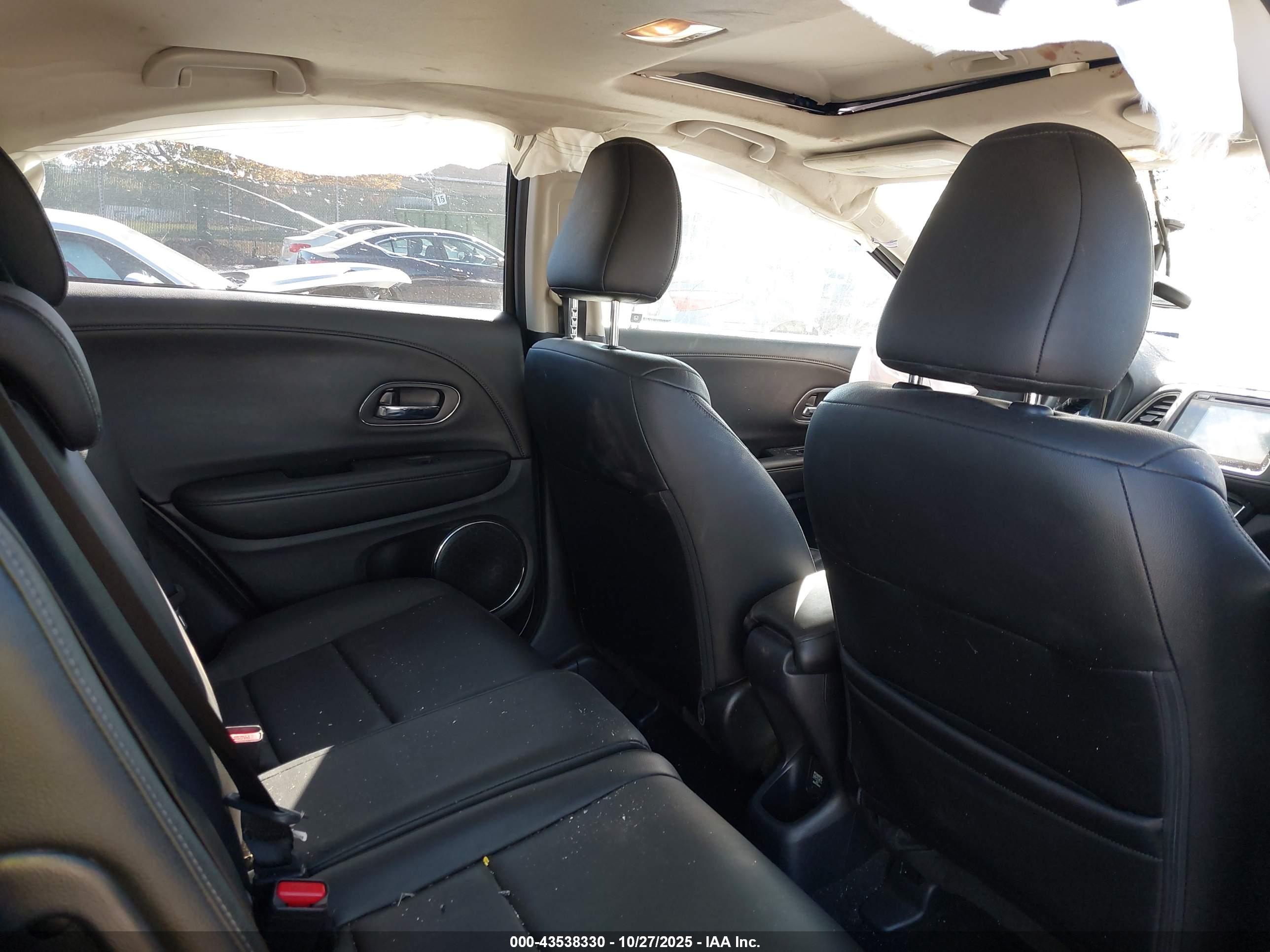 HONDA HR-V image 8