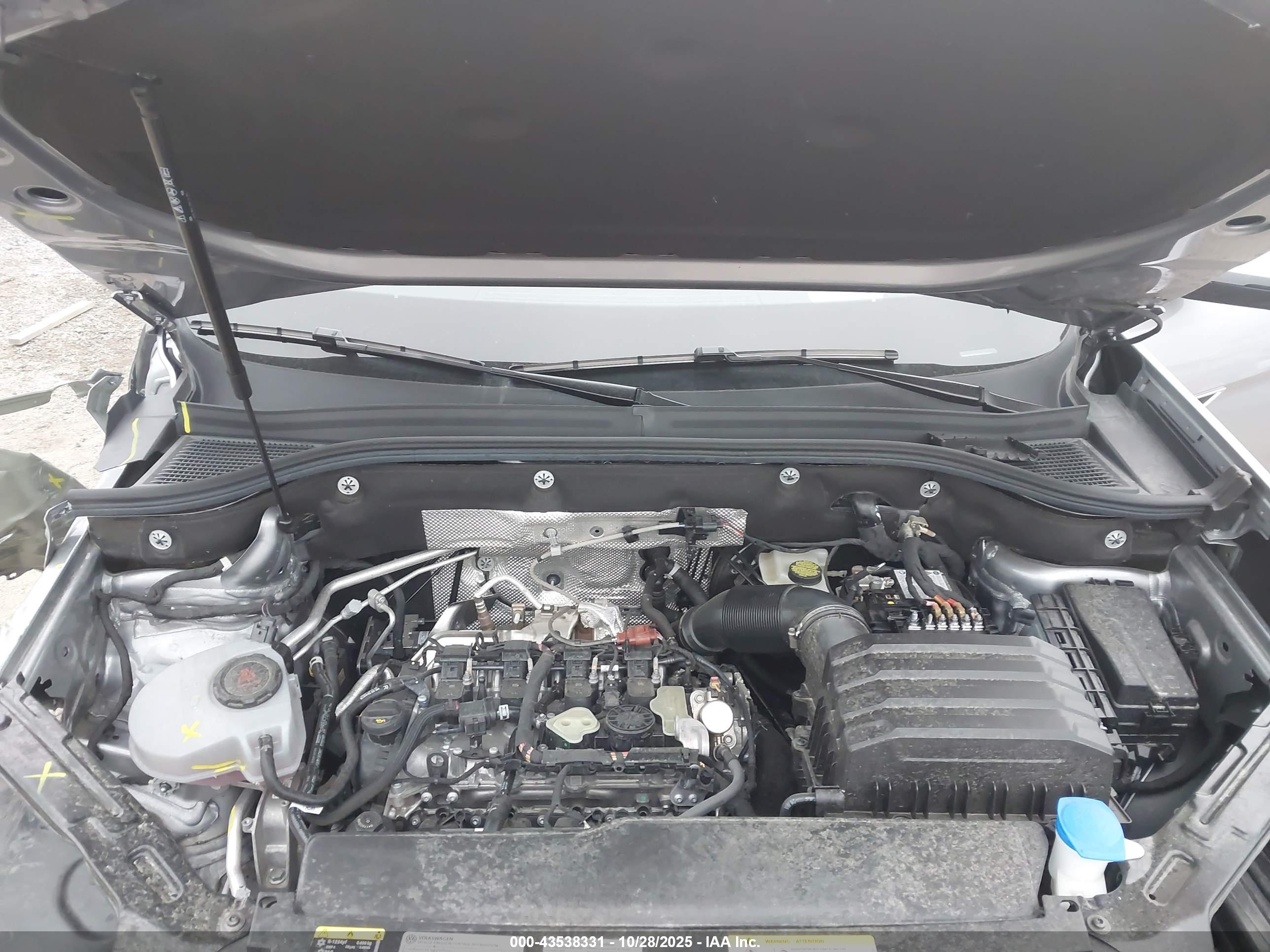 VOLKSWAGEN ATLAS image 10