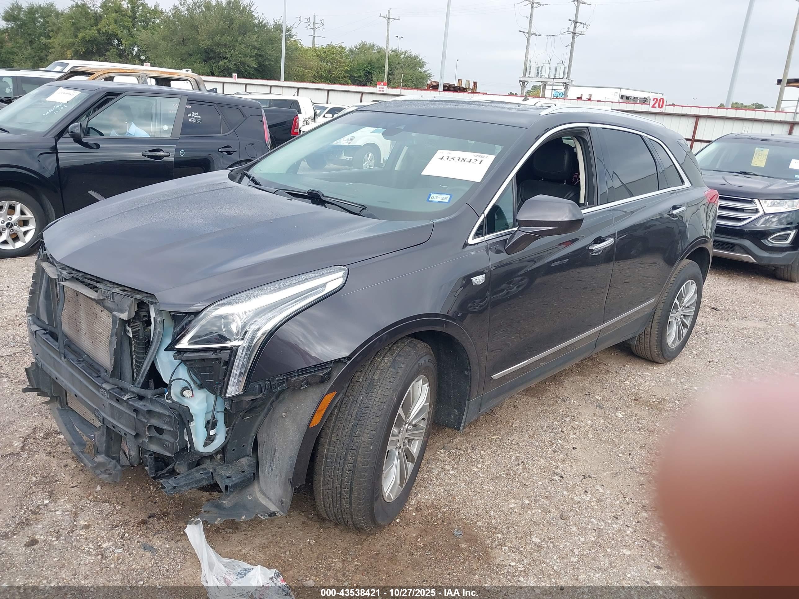 CADILLAC XT5 image 2