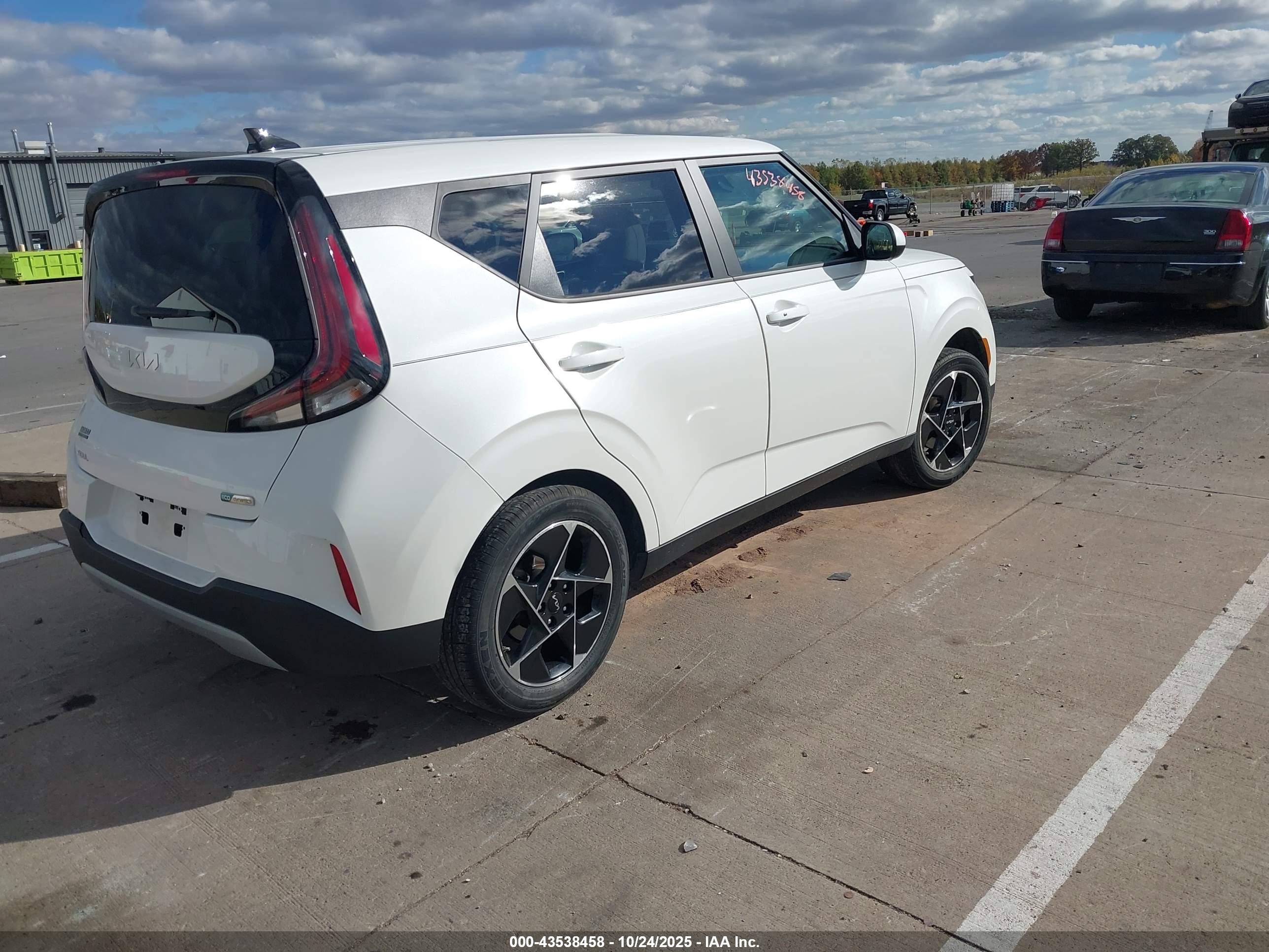 KIA SOUL image 4