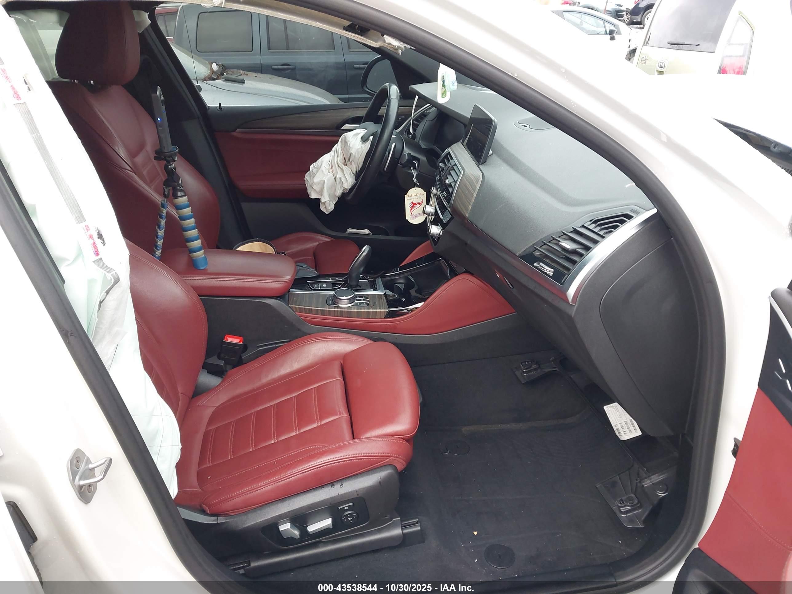 BMW X4 image 5