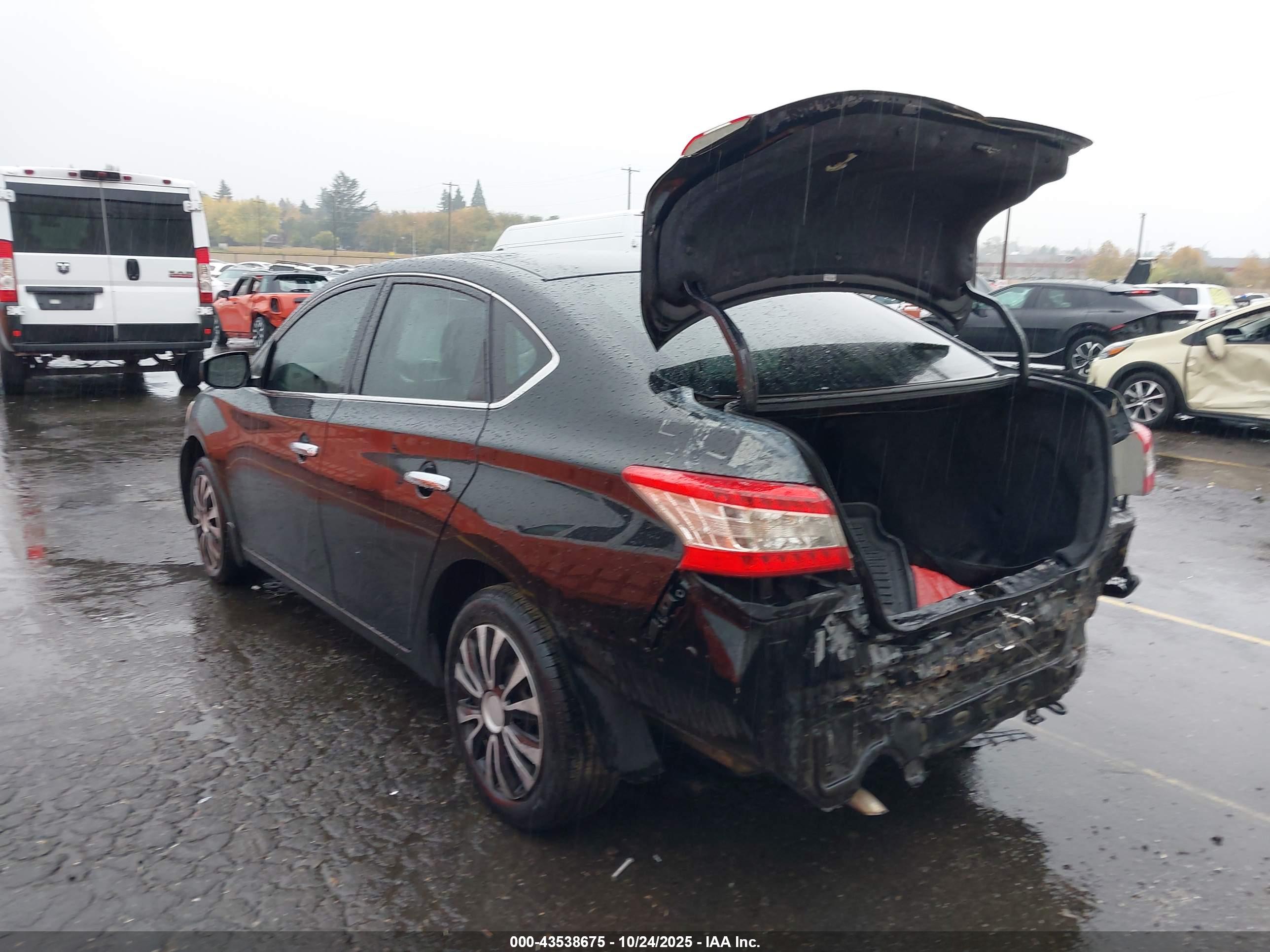 NISSAN SENTRA image 3