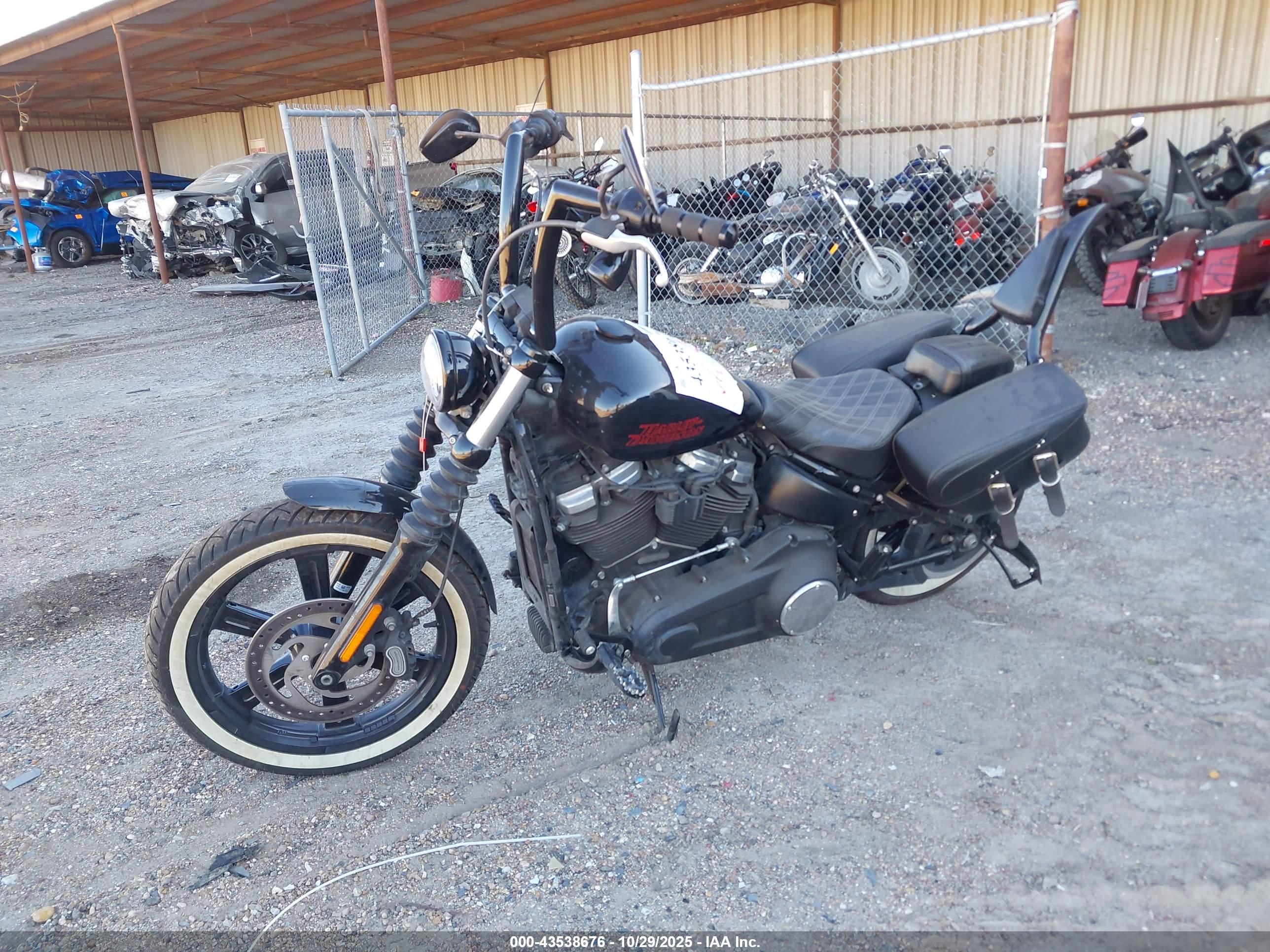 HARLEY-DAVIDSON FXBB image 2