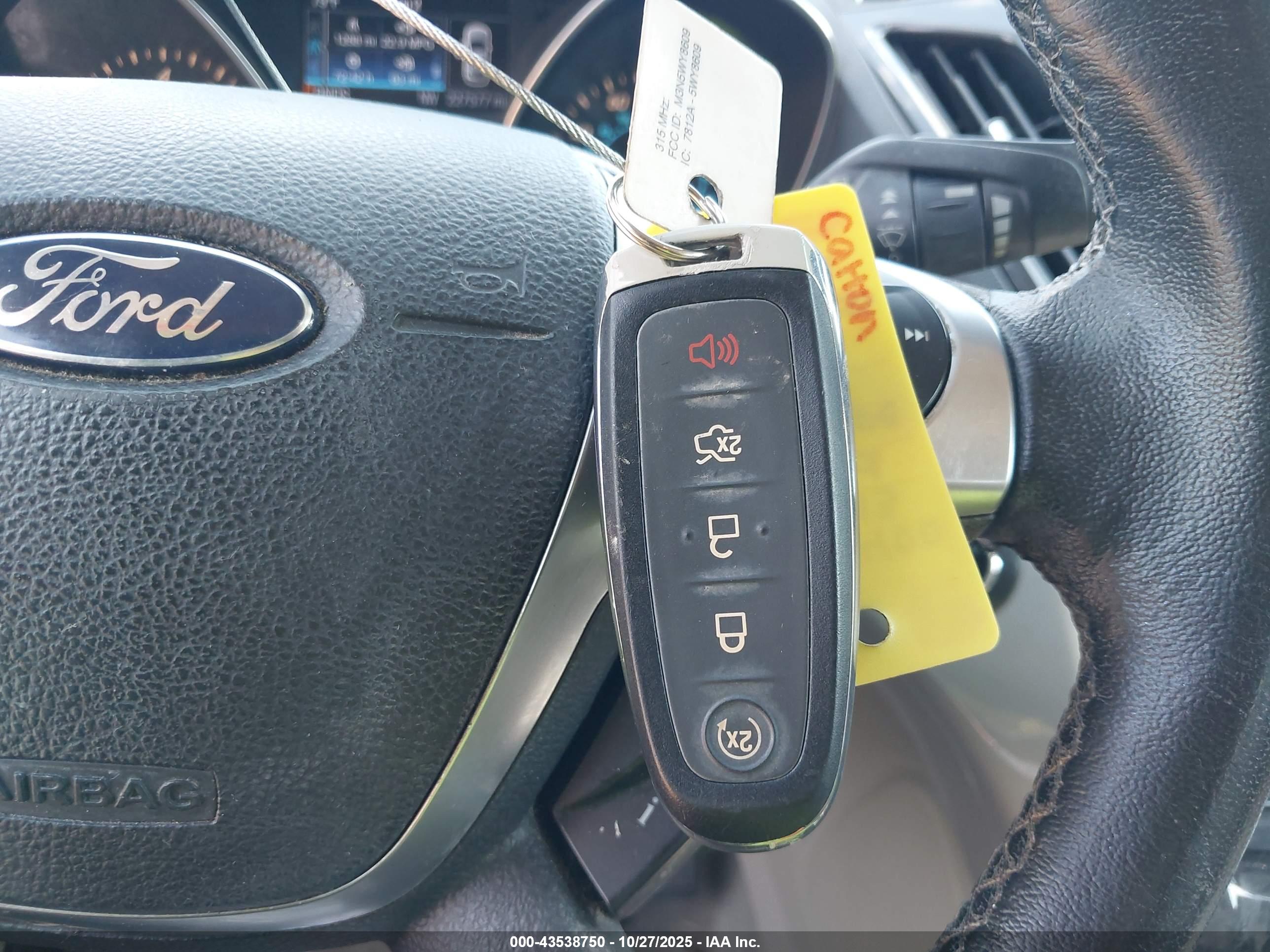 FORD ESCAPE image 11