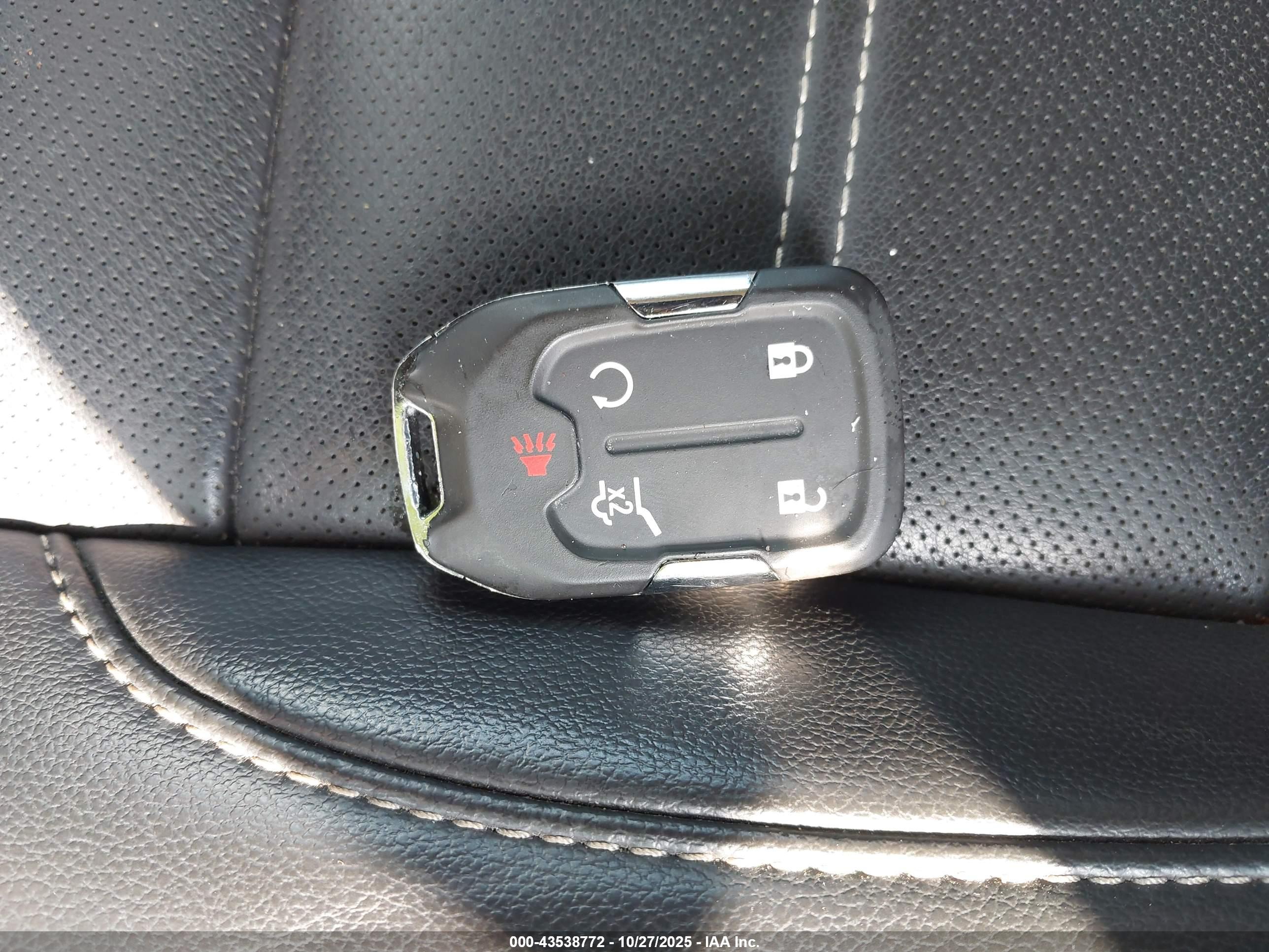 GMC ACADIA image 11