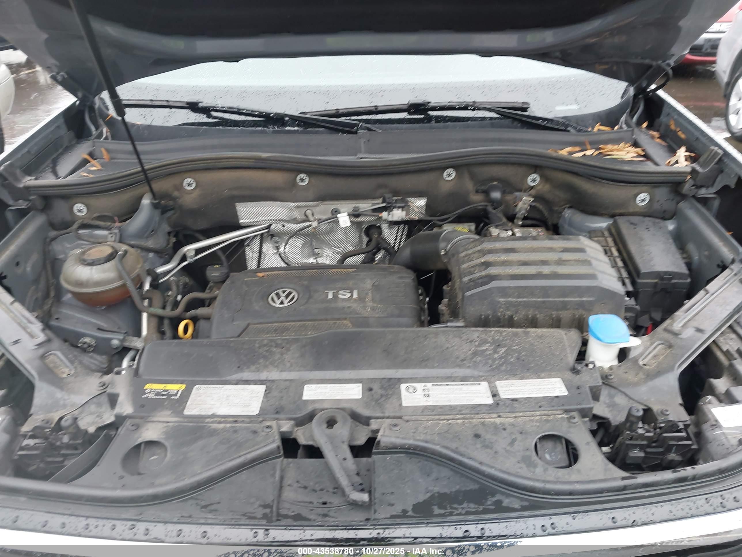 VOLKSWAGEN ATLAS image 10