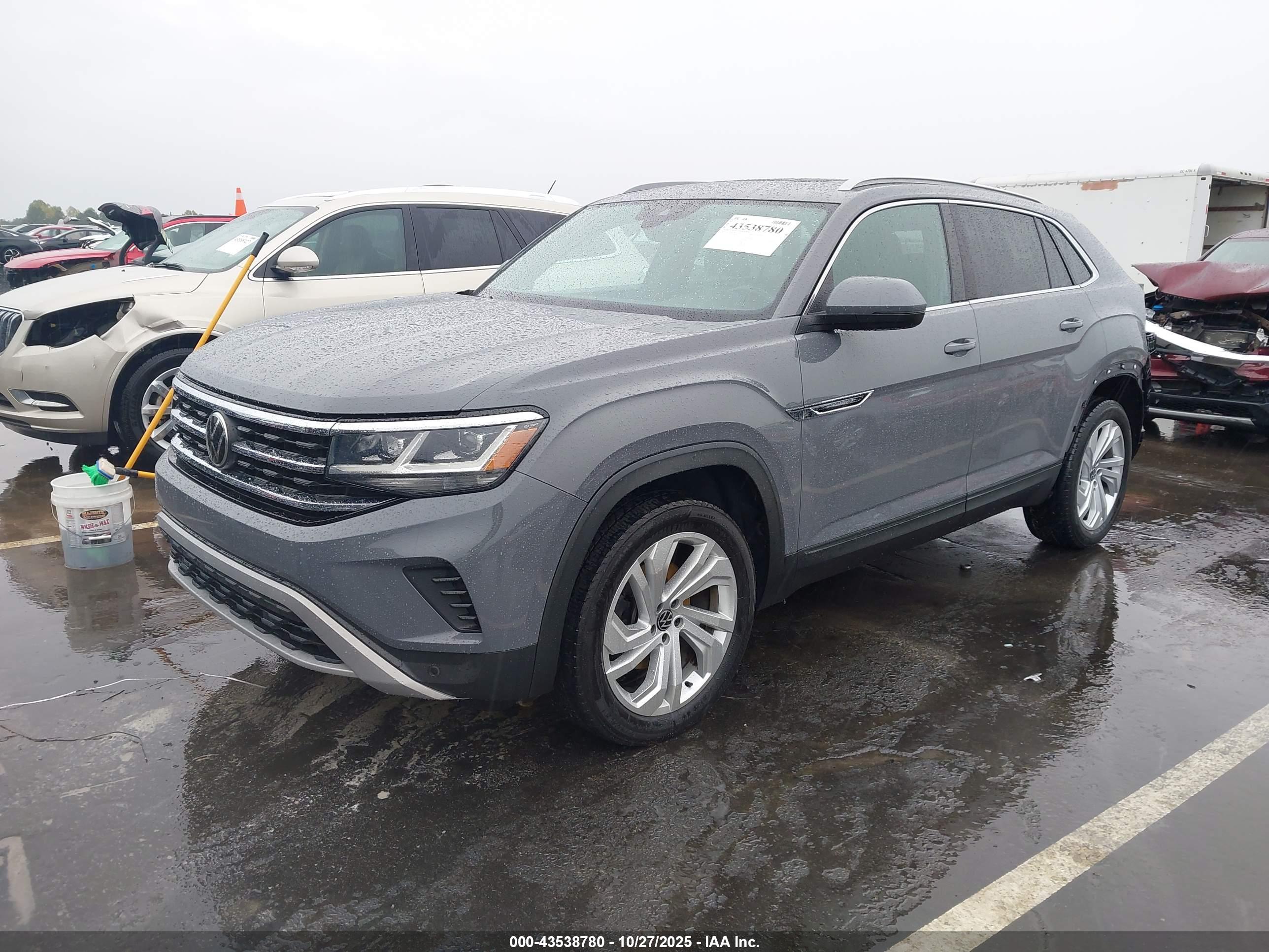 VOLKSWAGEN ATLAS image 2