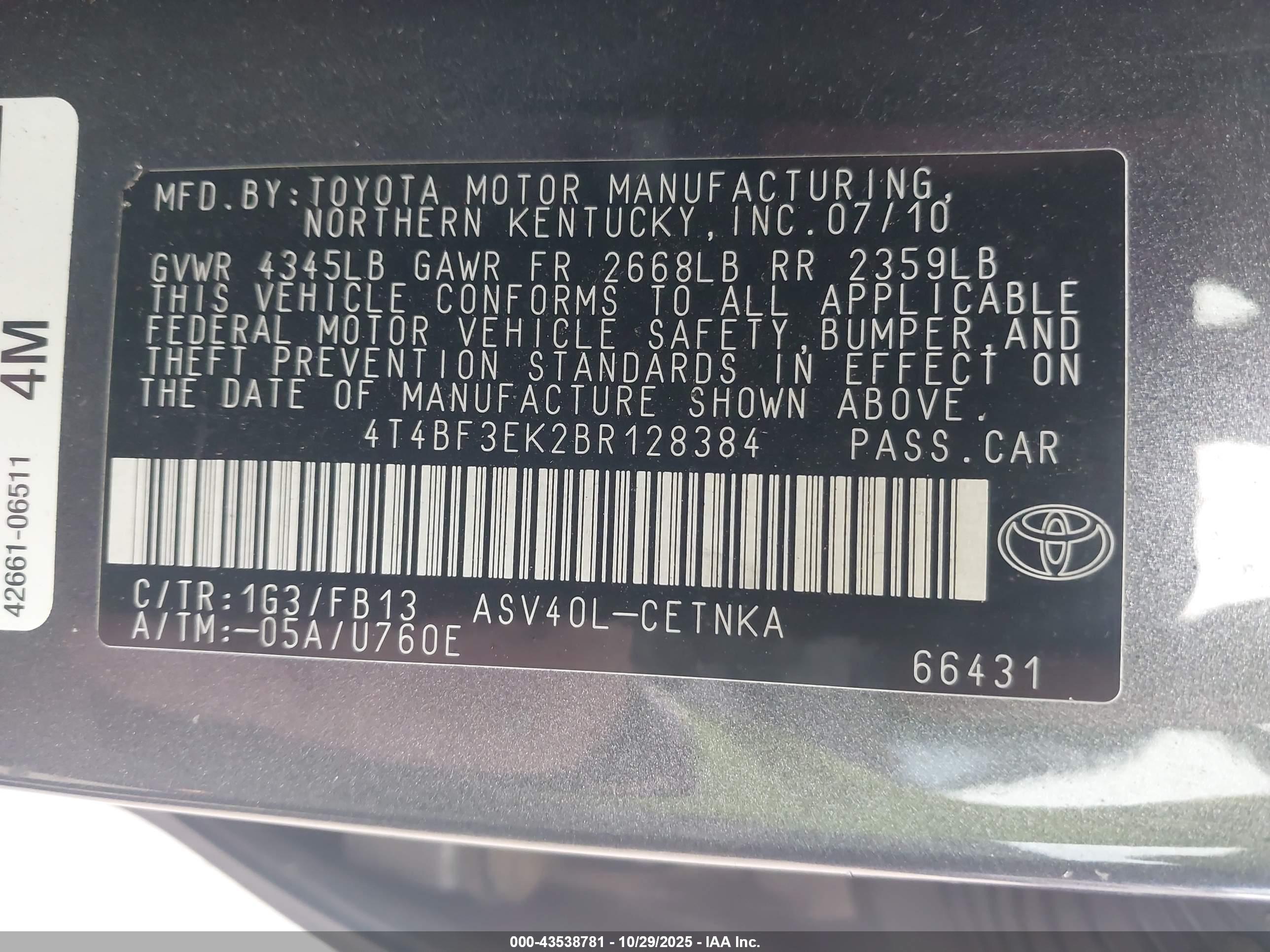 TOYOTA CAMRY image 9