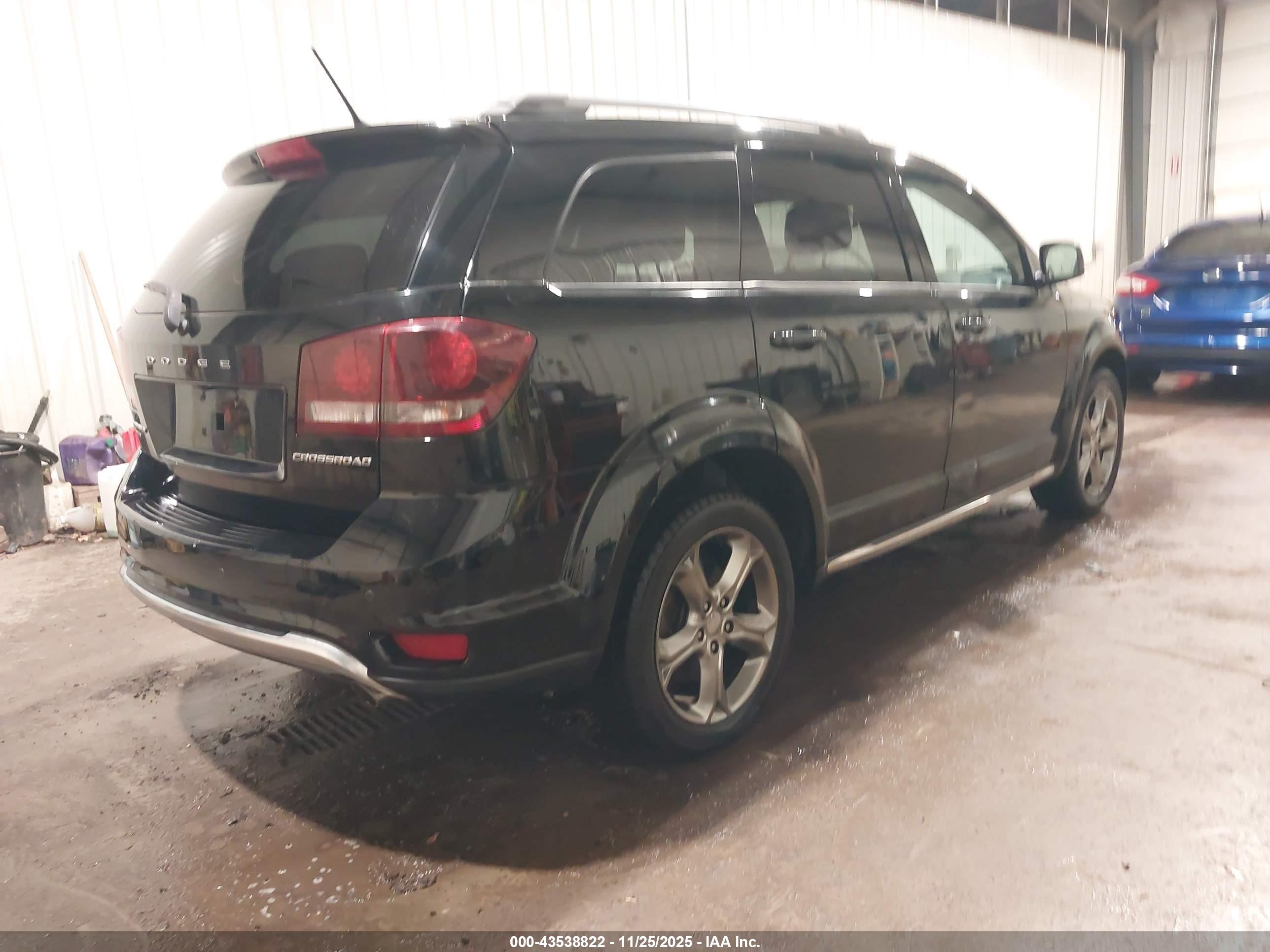 DODGE JOURNEY image 4