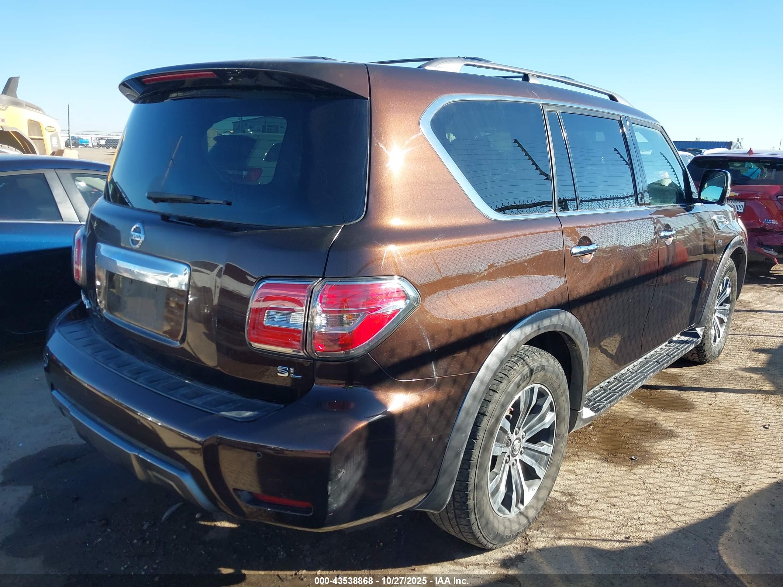 NISSAN ARMADA image 4