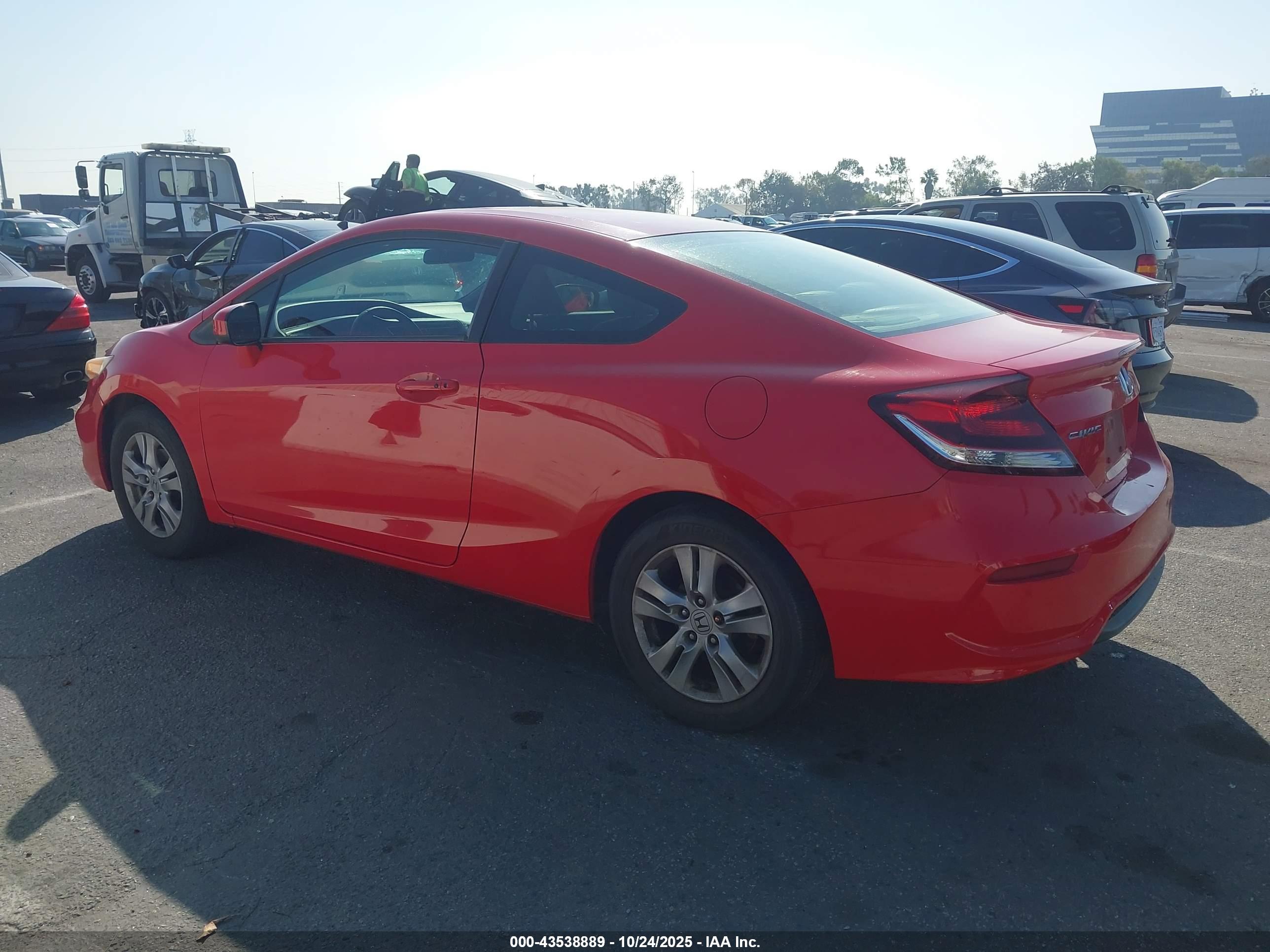 HONDA CIVIC image 3